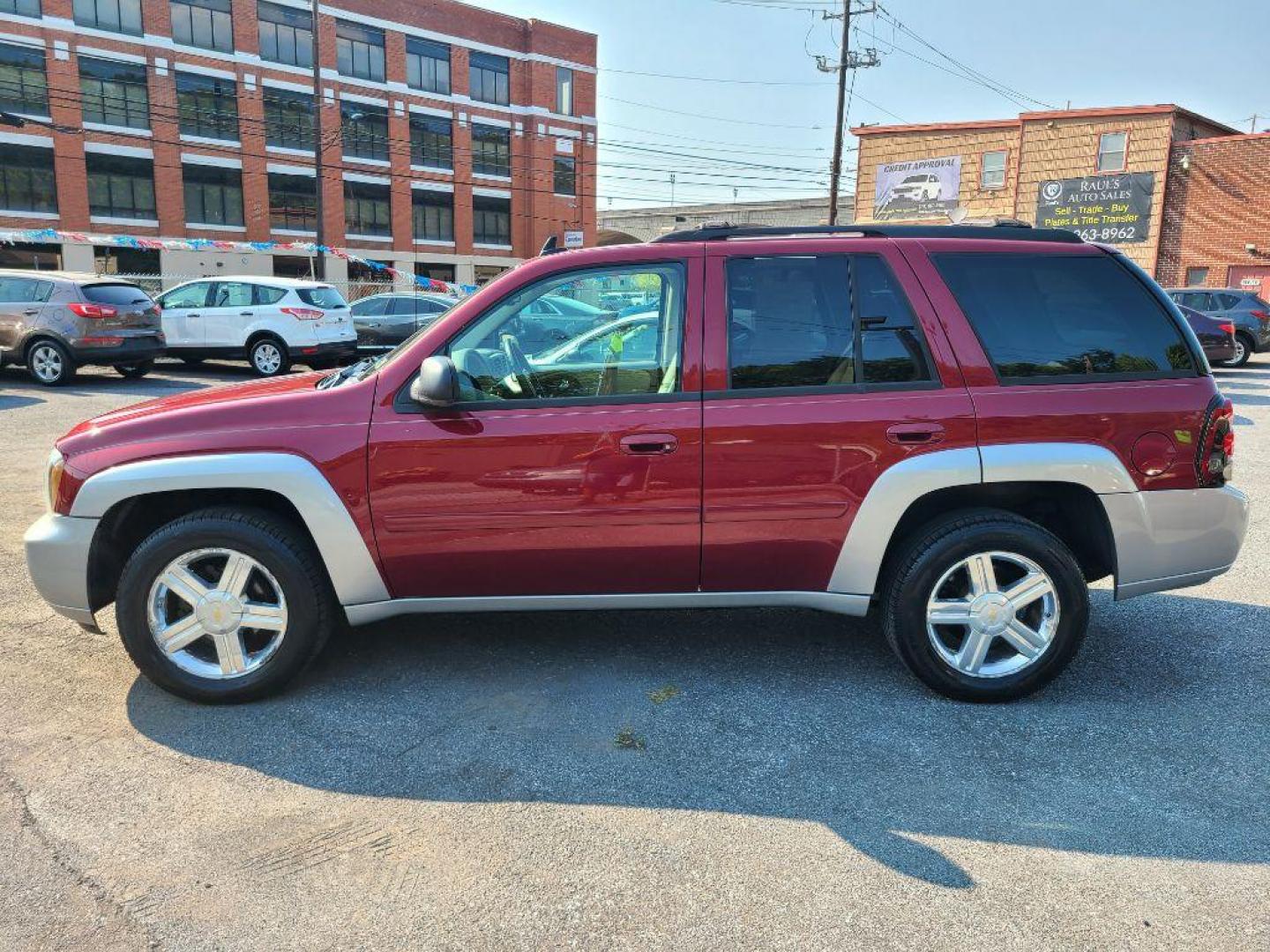 2007 RED CHEVROLET TRAILBLAZER LS (1GNDT13S872) with an 4.2L engine, Automatic transmission, located at 117 North Cameron Street, Harrisburg, PA, 17101, (717) 963-8962, 40.266762, -76.875259 - WE FINANCE!!! Good Credit/ Bad Credit/ No Credit - ALL Trade-Ins Welcomed!!! ***Guaranteed Credit Approval*** APPLY ONLINE or CALL us TODAY ;) Internet Prices and Marketplace Prices are SPECIAL discounted ***CASH DEALS*** Retail Prices are higher. Please call us to discuss your cash and finan - Photo#1