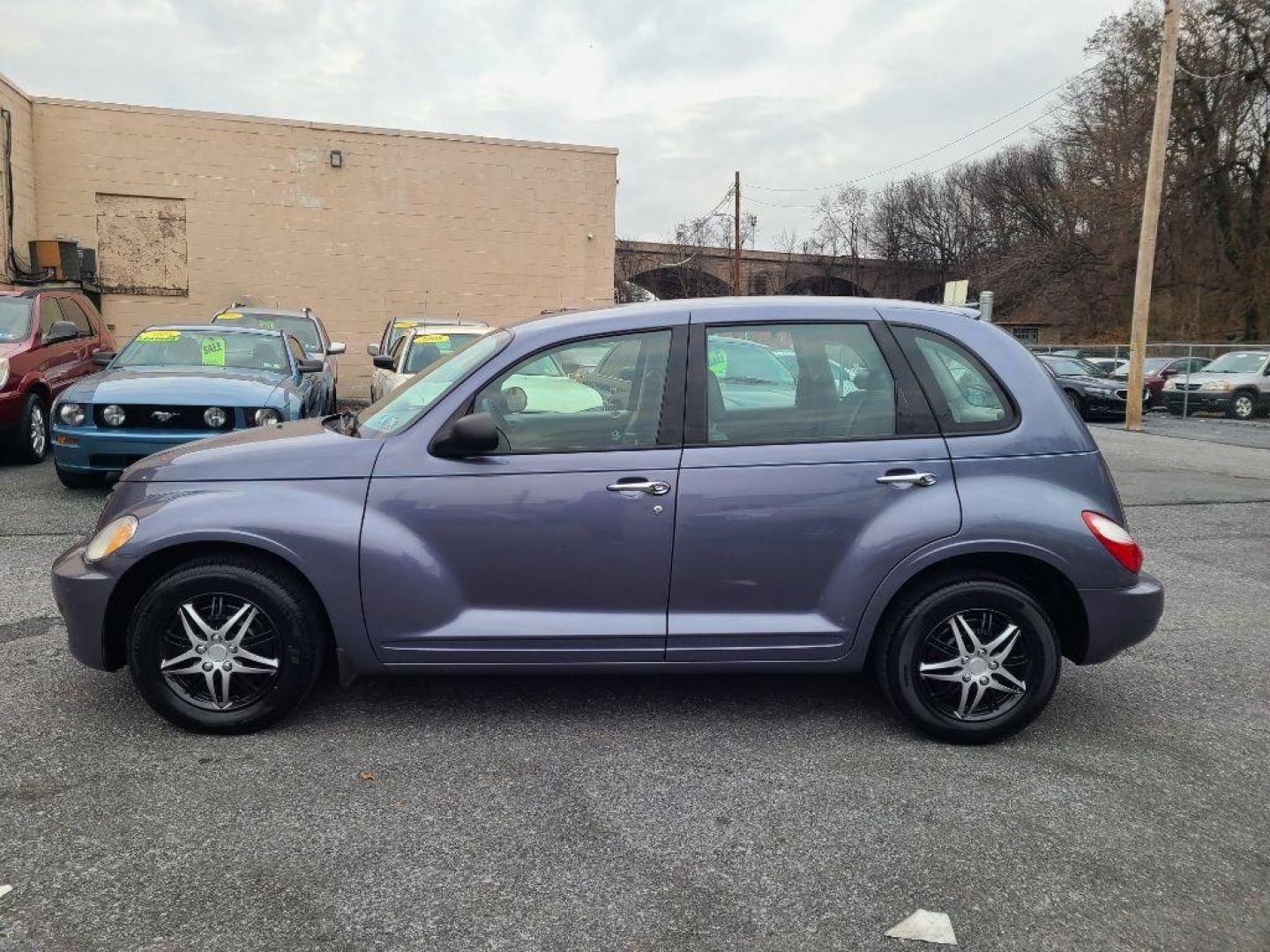 2007 BLUE CHRYSLER PT CRUISER (3A4FY48B77T) with an 2.4L engine, Automatic transmission, located at 117 North Cameron Street, Harrisburg, PA, 17101, (717) 963-8962, 40.266762, -76.875259 - WE FINANCE!!! Good Credit/ Bad Credit/ No Credit - ALL Trade-Ins Welcomed!!! ***Guaranteed Credit Approval*** APPLY ONLINE or CALL us TODAY ;) Internet Prices and Marketplace Prices are SPECIAL discounted ***CASH DEALS*** Retail Prices are higher. Please call us to discuss your cash and finan - Photo#1