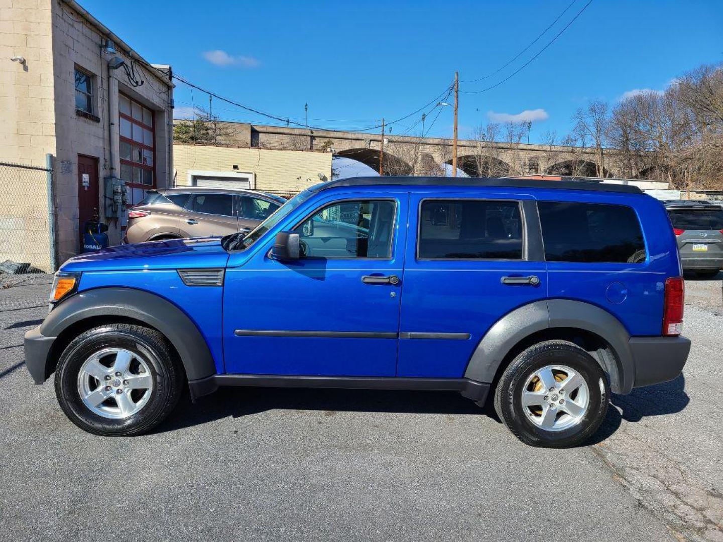 2007 BLUE DODGE NITRO SXT (1D8GU28K97W) with an 3.7L engine, Automatic transmission, located at 117 North Cameron Street, Harrisburg, PA, 17101, (717) 963-8962, 40.266762, -76.875259 - WE FINANCE!!! Good Credit/ Bad Credit/ No Credit - ALL Trade-Ins Welcomed!!! ***Guaranteed Credit Approval*** APPLY ONLINE or CALL us TODAY ;) Internet Prices and Marketplace Prices are SPECIAL discounted ***CASH DEALS*** Retail Prices are higher. Please call us to discuss your cash and finan - Photo#2