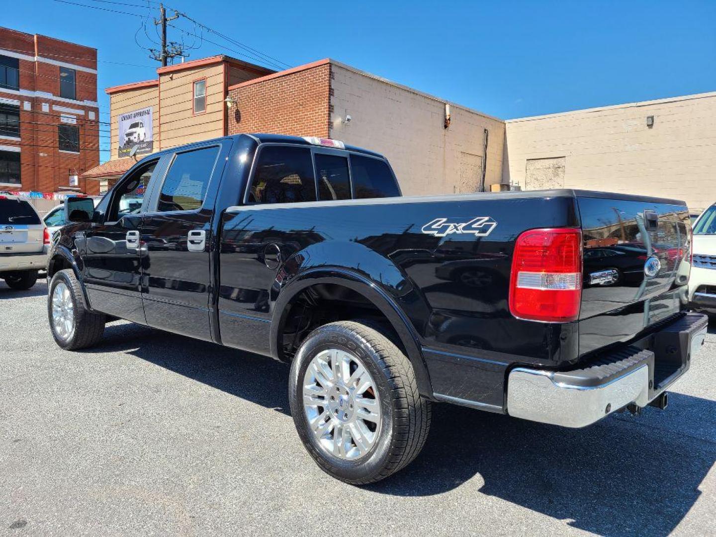 2007 BLACK FORD F150 LARIAT SUPERCREW (1FTPW14V97F) with an 5.4L engine, Automatic transmission, located at 117 North Cameron Street, Harrisburg, PA, 17101, (717) 963-8962, 40.266762, -76.875259 - WE FINANCE!!! Good Credit/ Bad Credit/ No Credit - ALL Trade-Ins Welcomed!!! ***Guaranteed Credit Approval*** APPLY ONLINE or CALL us TODAY ;) Internet Prices and Marketplace Prices are SPECIAL discounted ***CASH DEALS*** Retail Prices are higher. Please call us to discuss your cash and finan - Photo#2