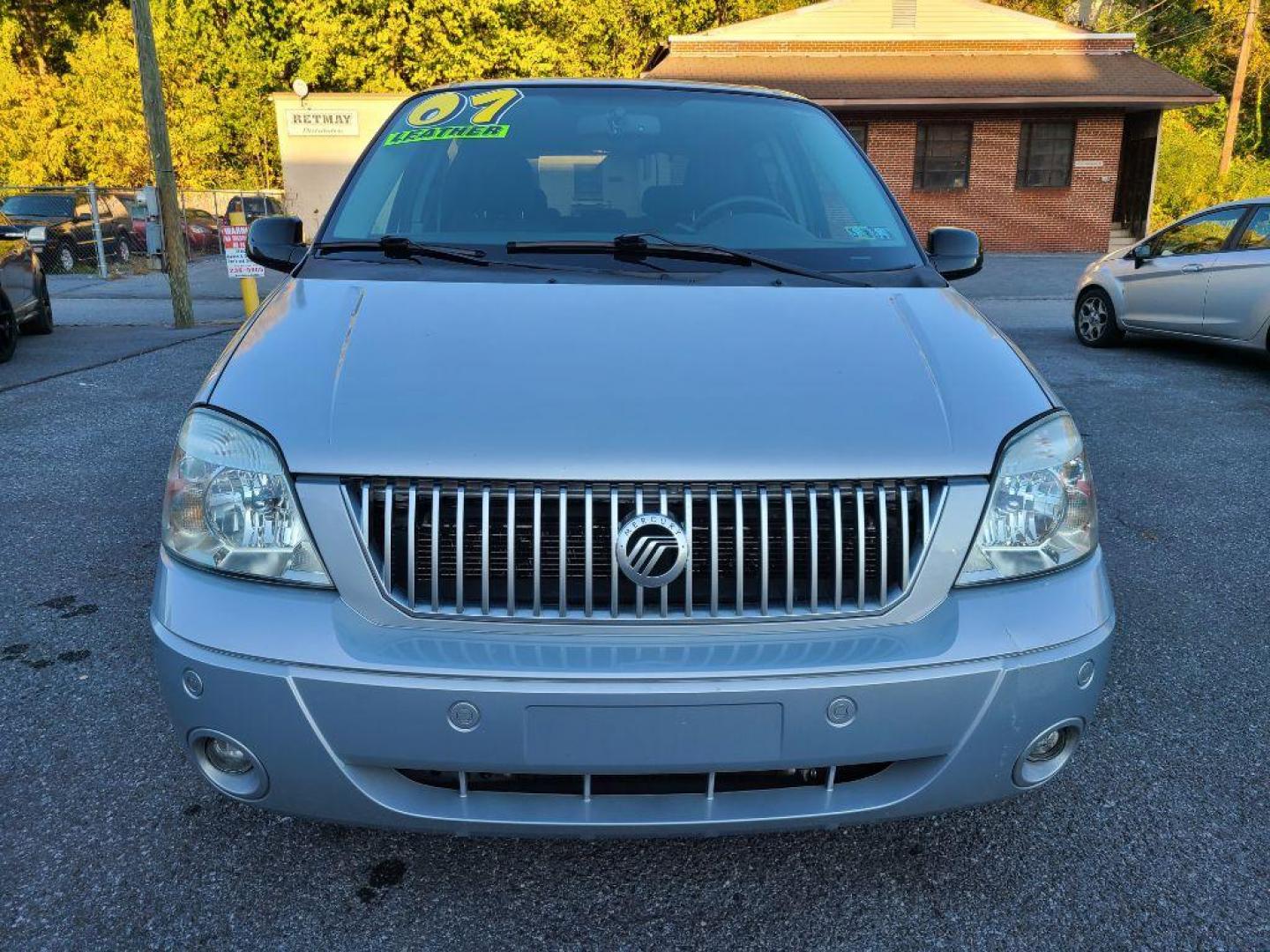 2007 SILVER MERCURY MONTEREY LUXURY (2MRDA22247B) with an 4.2L engine, Automatic transmission, located at 117 North Cameron Street, Harrisburg, PA, 17101, (717) 963-8962, 40.266762, -76.875259 - WE FINANCE!!! Good Credit/ Bad Credit/ No Credit - ALL Trade-Ins Welcomed!!! ***Guaranteed Credit Approval*** APPLY ONLINE or CALL us TODAY ;) Internet Prices and Marketplace Prices are SPECIAL discounted ***CASH DEALS*** Retail Prices are higher. Please call us to discuss your cash and finan - Photo#7