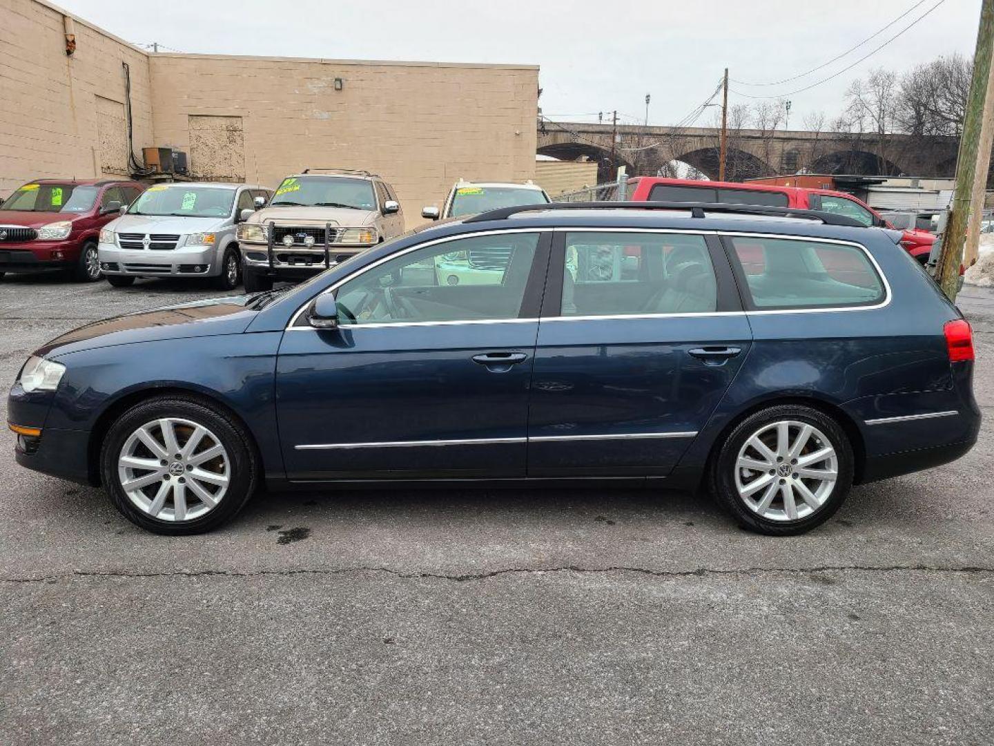 2007 BLUE VOLKSWAGEN PASSAT 3.6L 4MOTION WAGON LUXURY (WVWVU73C27E) with an 3.6L engine, Automatic transmission, located at 117 North Cameron Street, Harrisburg, PA, 17101, (717) 963-8962, 40.266762, -76.875259 - WE FINANCE!!! Good Credit/ Bad Credit/ No Credit - ALL Trade-Ins Welcomed!!! ***Guaranteed Credit Approval*** APPLY ONLINE or CALL us TODAY ;) Internet Prices and Marketplace Prices are SPECIAL discounted ***CASH DEALS*** Retail Prices are higher. Please call us to discuss your cash and finan - Photo#1