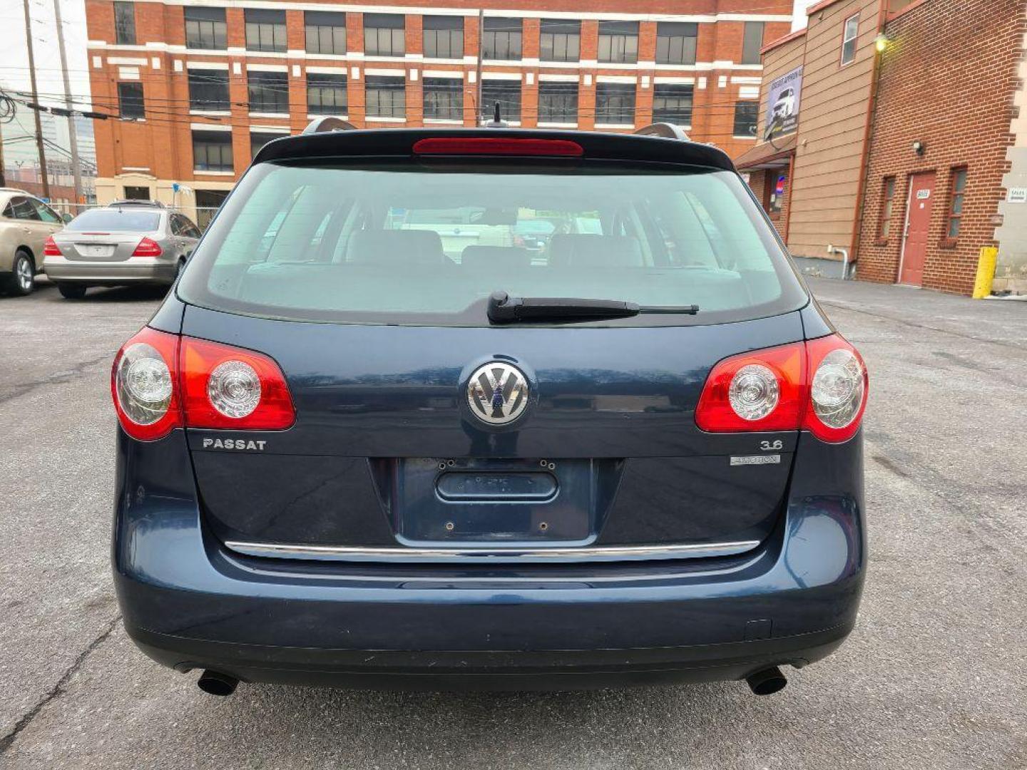 2007 BLUE VOLKSWAGEN PASSAT 3.6L 4MOTION WAGON LUXURY (WVWVU73C27E) with an 3.6L engine, Automatic transmission, located at 117 North Cameron Street, Harrisburg, PA, 17101, (717) 963-8962, 40.266762, -76.875259 - WE FINANCE!!! Good Credit/ Bad Credit/ No Credit - ALL Trade-Ins Welcomed!!! ***Guaranteed Credit Approval*** APPLY ONLINE or CALL us TODAY ;) Internet Prices and Marketplace Prices are SPECIAL discounted ***CASH DEALS*** Retail Prices are higher. Please call us to discuss your cash and finan - Photo#3