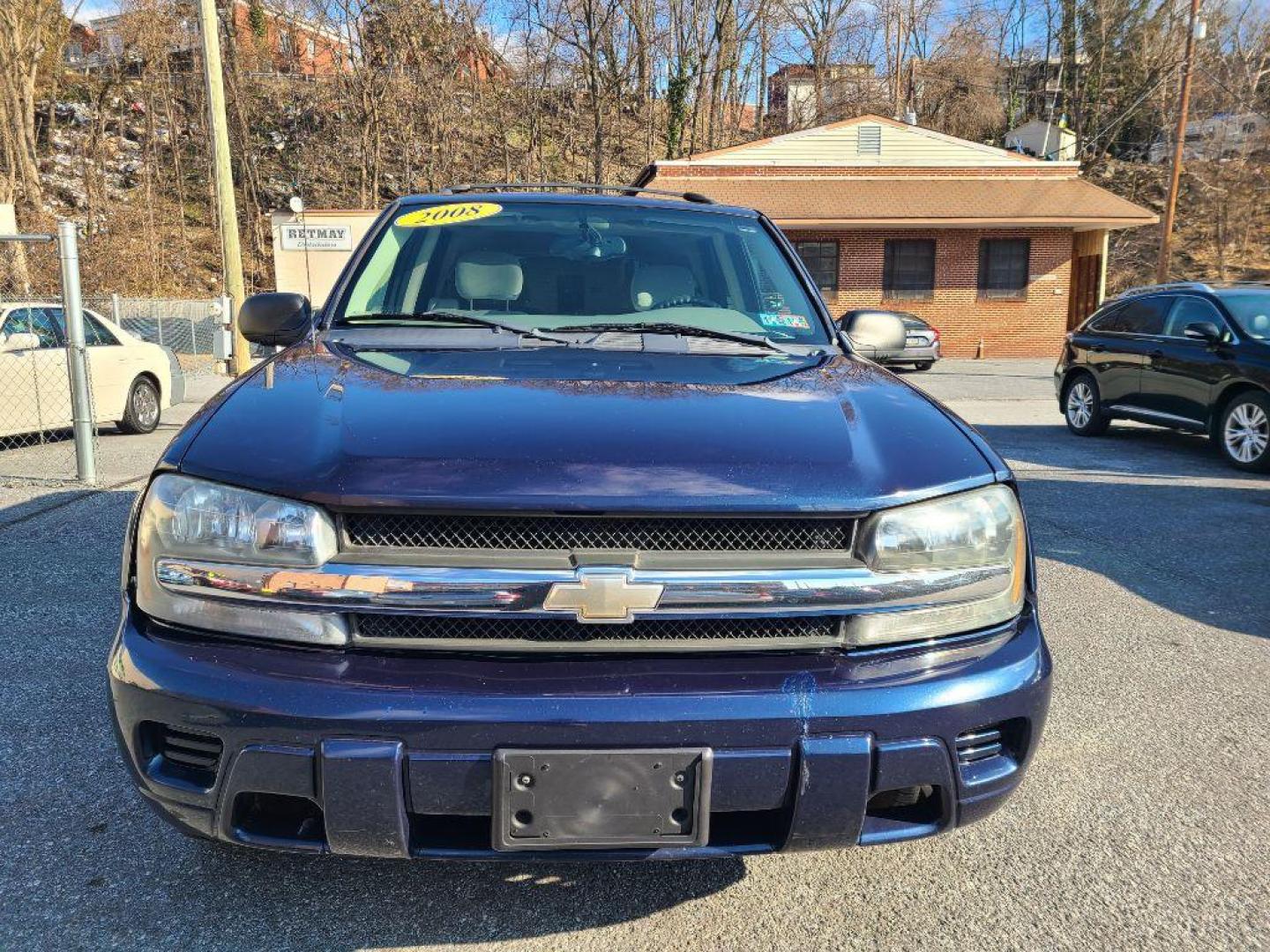 2008 BLUE CHEVROLET TRAILBLAZER LS (1GNDT13S782) with an 4.2L engine, Automatic transmission, located at 117 North Cameron Street, Harrisburg, PA, 17101, (717) 963-8962, 40.266762, -76.875259 - WE FINANCE!!! Good Credit/ Bad Credit/ No Credit - ALL Trade-Ins Welcomed!!! ***Guaranteed Credit Approval*** APPLY ONLINE or CALL us TODAY ;) Internet Prices and Marketplace Prices are SPECIAL discounted ***CASH DEALS*** Retail Prices are higher. Please call us to discuss your cash and finan - Photo#7