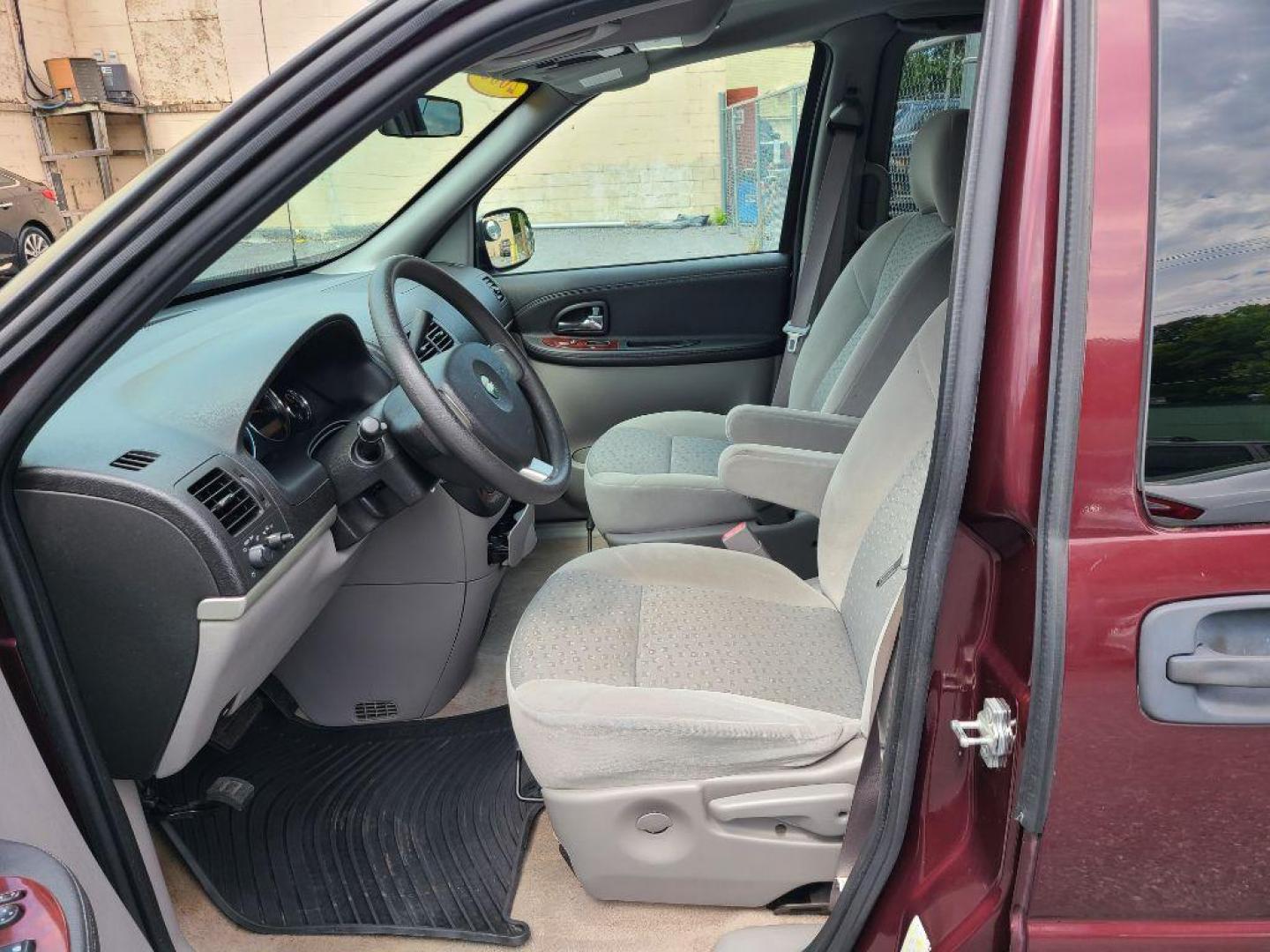 2008 RED CHEVROLET UPLANDER LS (1GNDV23WX8D) with an 3.9L engine, Automatic transmission, located at 117 North Cameron Street, Harrisburg, PA, 17101, (717) 963-8962, 40.266762, -76.875259 - WE FINANCE!!! Good Credit/ Bad Credit/ No Credit - ALL Trade-Ins Welcomed!!! ***Guaranteed Credit Approval*** APPLY ONLINE or CALL us TODAY ;) Internet Prices and Marketplace Prices are SPECIAL discounted ***CASH DEALS*** Retail Prices are higher. Please call us to discuss your cash and finan - Photo#15