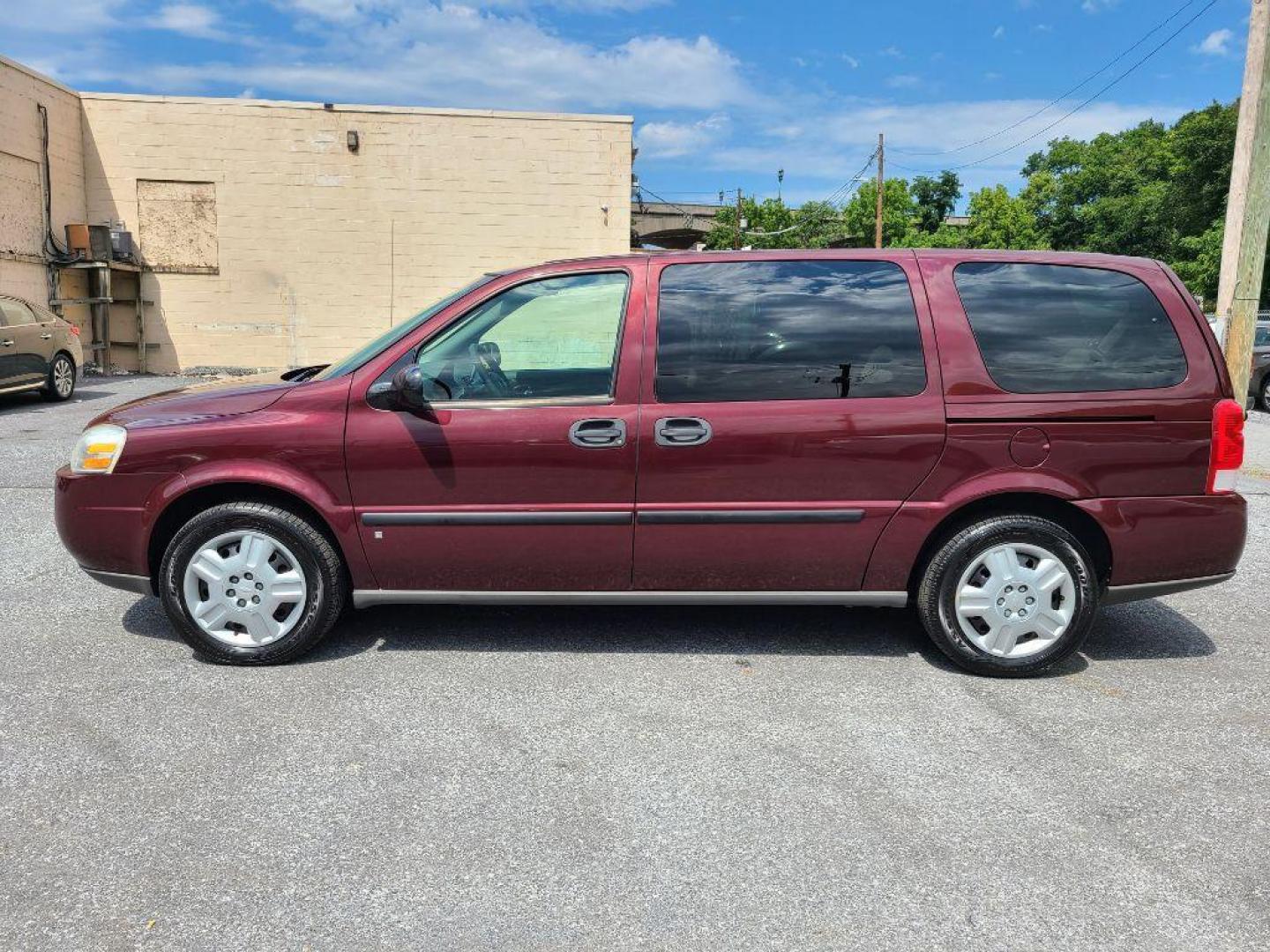 2008 RED CHEVROLET UPLANDER LS (1GNDV23WX8D) with an 3.9L engine, Automatic transmission, located at 117 North Cameron Street, Harrisburg, PA, 17101, (717) 963-8962, 40.266762, -76.875259 - WE FINANCE!!! Good Credit/ Bad Credit/ No Credit - ALL Trade-Ins Welcomed!!! ***Guaranteed Credit Approval*** APPLY ONLINE or CALL us TODAY ;) Internet Prices and Marketplace Prices are SPECIAL discounted ***CASH DEALS*** Retail Prices are higher. Please call us to discuss your cash and finan - Photo#1