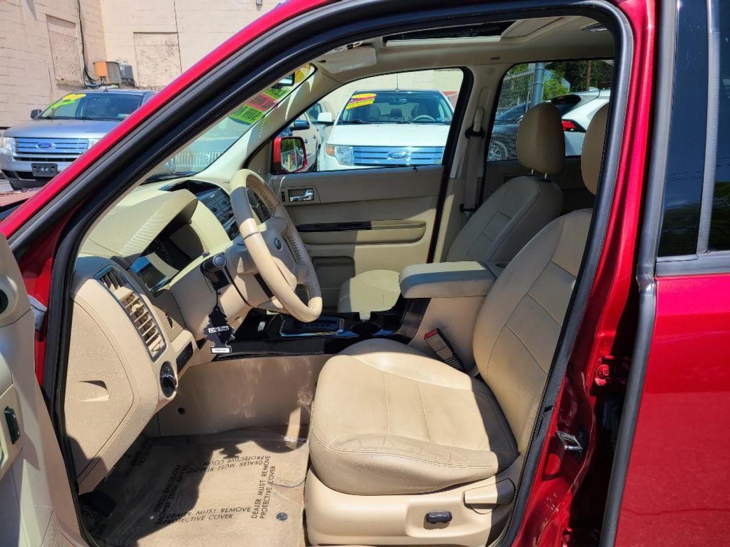 2008 RED FORD ESCAPE LIMITED (1FMCU94198K) with an 3.0L engine, Automatic transmission, located at 117 North Cameron Street, Harrisburg, PA, 17101, (717) 963-8962, 40.266762, -76.875259 - WE FINANCE!!! Good Credit/ Bad Credit/ No Credit - ALL Trade-Ins Welcomed!!! ***Guaranteed Credit Approval*** APPLY ONLINE or CALL us TODAY ;) Internet Prices and Marketplace Prices are SPECIAL discounted ***CASH DEALS*** Retail Prices are higher. Please call us to discuss your cash and finan - Photo#14