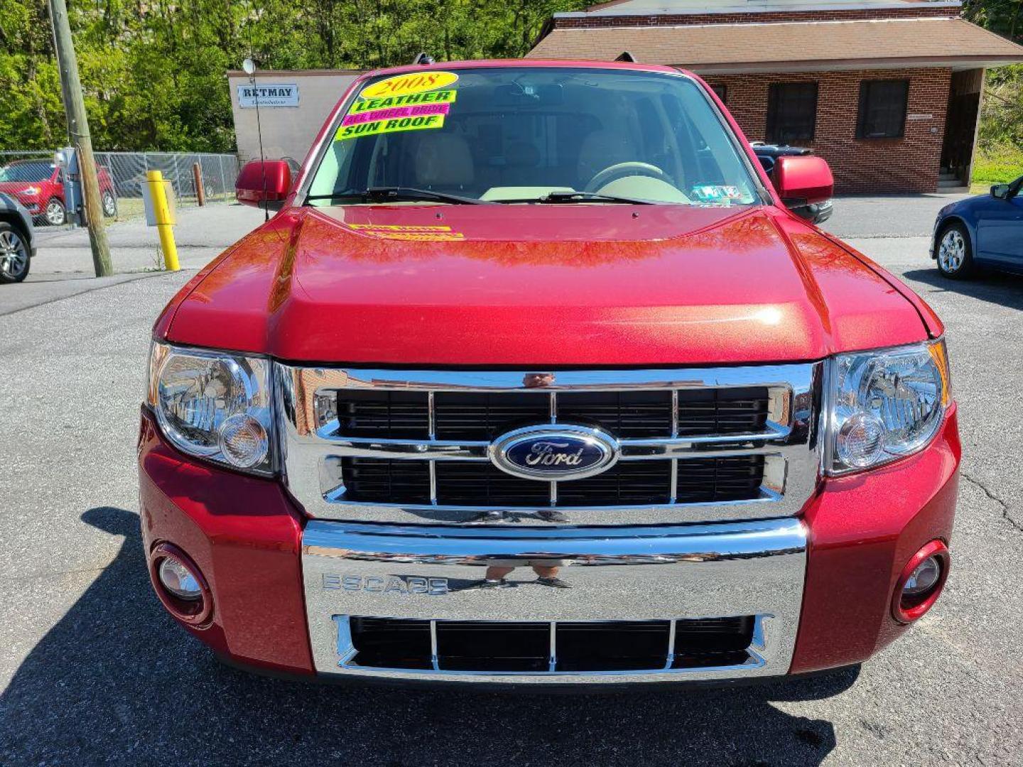 2008 RED FORD ESCAPE LIMITED (1FMCU94198K) with an 3.0L engine, Automatic transmission, located at 117 North Cameron Street, Harrisburg, PA, 17101, (717) 963-8962, 40.266762, -76.875259 - WE FINANCE!!! Good Credit/ Bad Credit/ No Credit - ALL Trade-Ins Welcomed!!! ***Guaranteed Credit Approval*** APPLY ONLINE or CALL us TODAY ;) Internet Prices and Marketplace Prices are SPECIAL discounted ***CASH DEALS*** Retail Prices are higher. Please call us to discuss your cash and finan - Photo#7