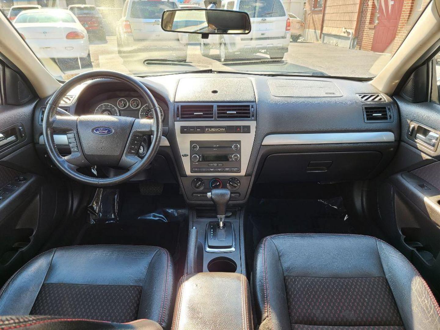 2008 SILVER FORD FUSION SE (3FAHP07198R) with an 3.0L engine, Automatic transmission, located at 117 North Cameron Street, Harrisburg, PA, 17101, (717) 963-8962, 40.266762, -76.875259 - WE FINANCE!!! Good Credit/ Bad Credit/ No Credit - ALL Trade-Ins Welcomed!!! ***Guaranteed Credit Approval*** APPLY ONLINE or CALL us TODAY ;) Internet Prices and Marketplace Prices are SPECIAL discounted ***CASH DEALS*** Retail Prices are higher. Please call us to discuss your cash and finan - Photo#9