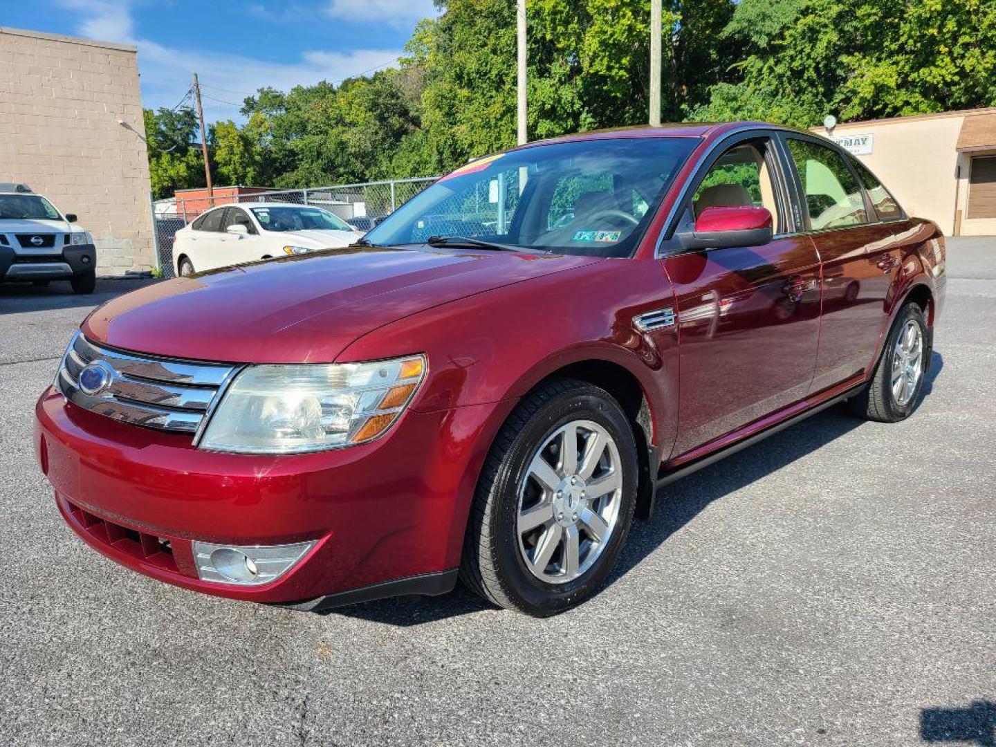 2008 RED FORD TAURUS SEL (1FAHP24W88G) with an 3.5L engine, Automatic transmission, located at 117 North Cameron Street, Harrisburg, PA, 17101, (717) 963-8962, 40.266762, -76.875259 - WE FINANCE!!! Good Credit/ Bad Credit/ No Credit - ALL Trade-Ins Welcomed!!! ***Guaranteed Credit Approval*** APPLY ONLINE or CALL us TODAY ;) Internet Prices and Marketplace Prices are SPECIAL discounted ***CASH DEALS*** Retail Prices are higher. Please call us to discuss your cash and finan - Photo#0