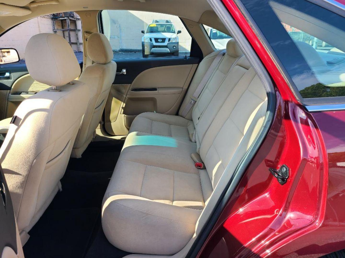 2008 RED FORD TAURUS SEL (1FAHP24W88G) with an 3.5L engine, Automatic transmission, located at 117 North Cameron Street, Harrisburg, PA, 17101, (717) 963-8962, 40.266762, -76.875259 - WE FINANCE!!! Good Credit/ Bad Credit/ No Credit - ALL Trade-Ins Welcomed!!! ***Guaranteed Credit Approval*** APPLY ONLINE or CALL us TODAY ;) Internet Prices and Marketplace Prices are SPECIAL discounted ***CASH DEALS*** Retail Prices are higher. Please call us to discuss your cash and finan - Photo#11