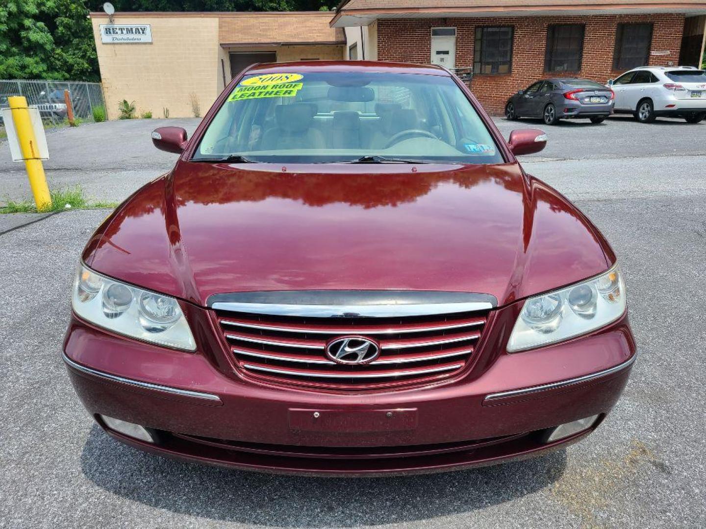 2008 BURG HYUNDAI AZERA SE (KMHFC46FX8A) with an 3.8L engine, Automatic transmission, located at 117 North Cameron Street, Harrisburg, PA, 17101, (717) 963-8962, 40.266762, -76.875259 - WE FINANCE!!! Good Credit/ Bad Credit/ No Credit - ALL Trade-Ins Welcomed!!! ***Guaranteed Credit Approval*** APPLY ONLINE or CALL us TODAY ;) Internet Prices and Marketplace Prices are SPECIAL discounted ***CASH DEALS*** Retail Prices are higher. Please call us to discuss your cash and finan - Photo#7