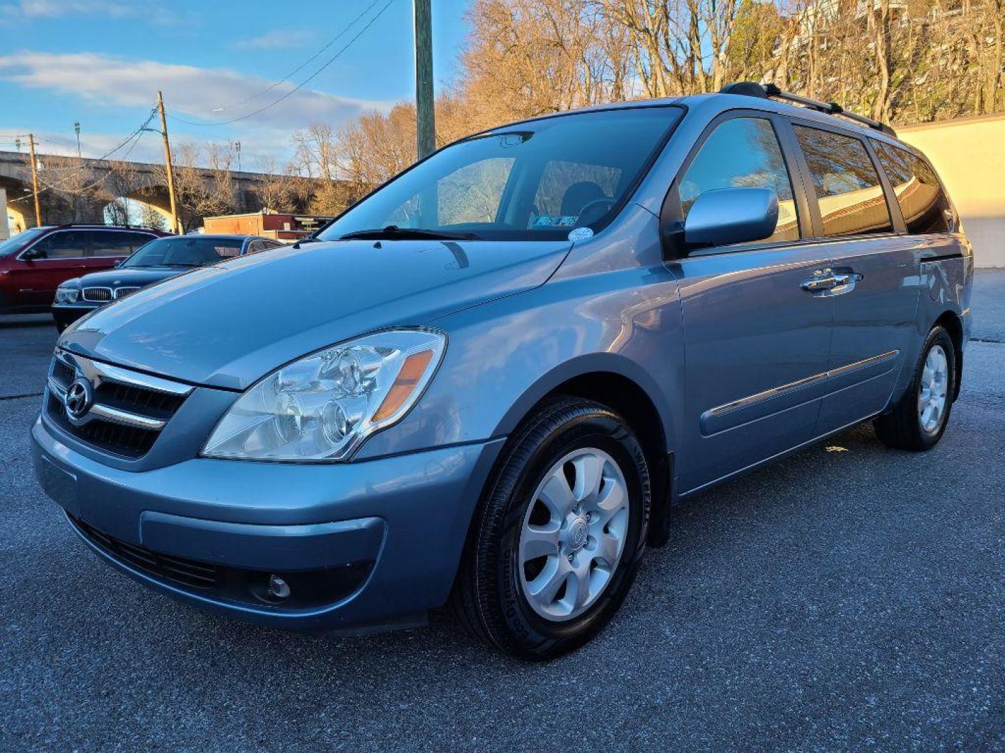 2008 BLUE HYUNDAI ENTOURAGE GLS (KNDMC233186) with an 3.8L engine, Automatic transmission, located at 117 North Cameron Street, Harrisburg, PA, 17101, (717) 963-8962, 40.266762, -76.875259 - WE FINANCE!!! Good Credit/ Bad Credit/ No Credit - ALL Trade-Ins Welcomed!!! ***Guaranteed Credit Approval*** APPLY ONLINE or CALL us TODAY ;) Internet Prices and Marketplace Prices are SPECIAL discounted ***CASH DEALS*** Retail Prices are higher. Please call us to discuss your cash and finan - Photo#0