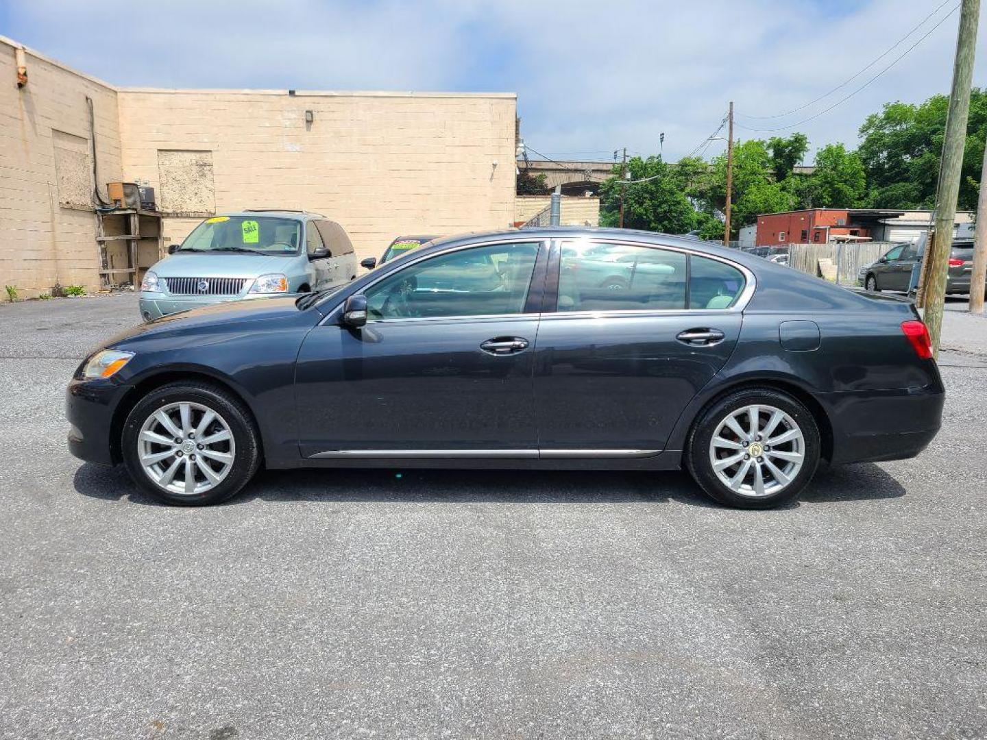 2008 GRAY LEXUS GS 350 (JTHCE96S880) with an 3.5L engine, Automatic transmission, located at 117 North Cameron Street, Harrisburg, PA, 17101, (717) 963-8962, 40.266762, -76.875259 - WE FINANCE!!! Good Credit/ Bad Credit/ No Credit - ALL Trade-Ins Welcomed!!! ***Guaranteed Credit Approval*** APPLY ONLINE or CALL us TODAY ;) Internet Prices and Marketplace Prices are SPECIAL discounted ***CASH DEALS*** Retail Prices are higher. Please call us to discuss your cash and finan - Photo#1