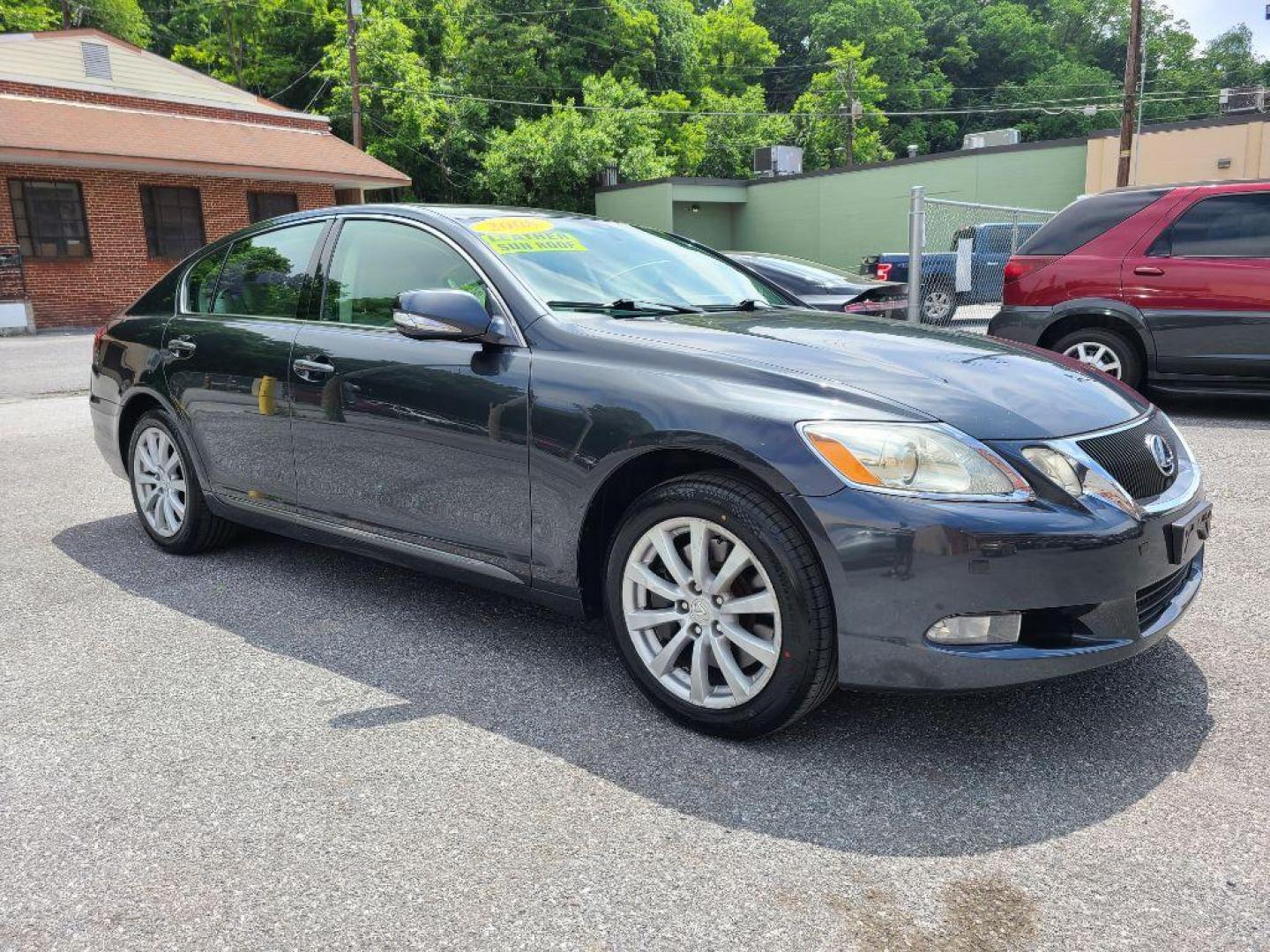 2008 GRAY LEXUS GS 350 (JTHCE96S880) with an 3.5L engine, Automatic transmission, located at 117 North Cameron Street, Harrisburg, PA, 17101, (717) 963-8962, 40.266762, -76.875259 - WE FINANCE!!! Good Credit/ Bad Credit/ No Credit - ALL Trade-Ins Welcomed!!! ***Guaranteed Credit Approval*** APPLY ONLINE or CALL us TODAY ;) Internet Prices and Marketplace Prices are SPECIAL discounted ***CASH DEALS*** Retail Prices are higher. Please call us to discuss your cash and finan - Photo#6