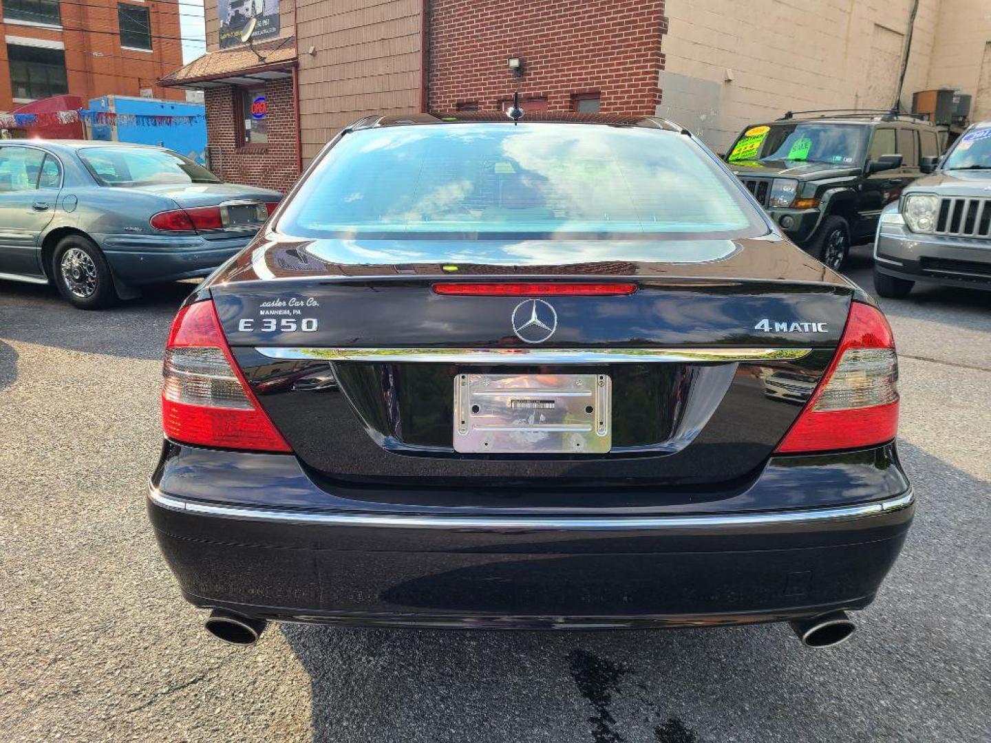 2008 BLACK MERCEDES-BENZ E-CLASS E350 4MATIC (WDBUF87X48B) with an 3.5L engine, Automatic transmission, located at 117 North Cameron Street, Harrisburg, PA, 17101, (717) 963-8962, 40.266762, -76.875259 - WE FINANCE!!! Good Credit/ Bad Credit/ No Credit - ALL Trade-Ins Welcomed!!! ***Guaranteed Credit Approval*** APPLY ONLINE or CALL us TODAY ;) Internet Prices and Marketplace Prices are SPECIAL discounted ***CASH DEALS*** Retail Prices are higher. Please call us to discuss your cash and finan - Photo#3