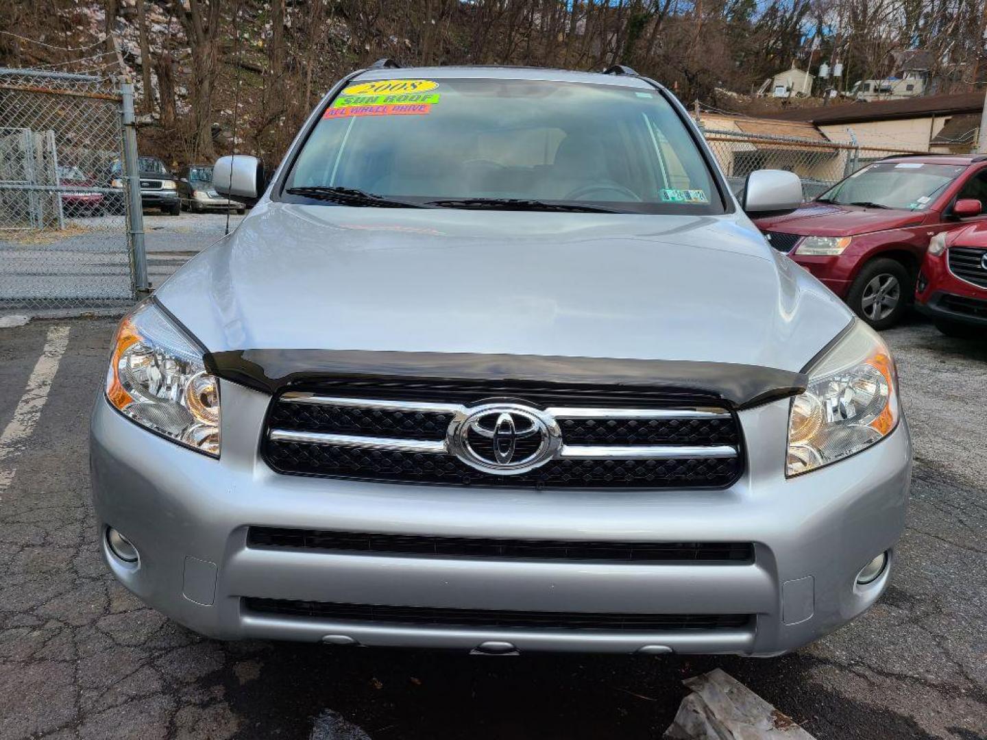 2008 SILVER TOYOTA RAV4 LIMITED (JTMBK31V486) with an 3.5L engine, Automatic transmission, located at 117 North Cameron Street, Harrisburg, PA, 17101, (717) 963-8962, 40.266762, -76.875259 - WE FINANCE!!! Good Credit/ Bad Credit/ No Credit - ALL Trade-Ins Welcomed!!! ***Guaranteed Credit Approval*** APPLY ONLINE or CALL us TODAY ;) Internet Prices and Marketplace Prices are SPECIAL discounted ***CASH DEALS*** Retail Prices are higher. Please call us to discuss your cash and finan - Photo#7