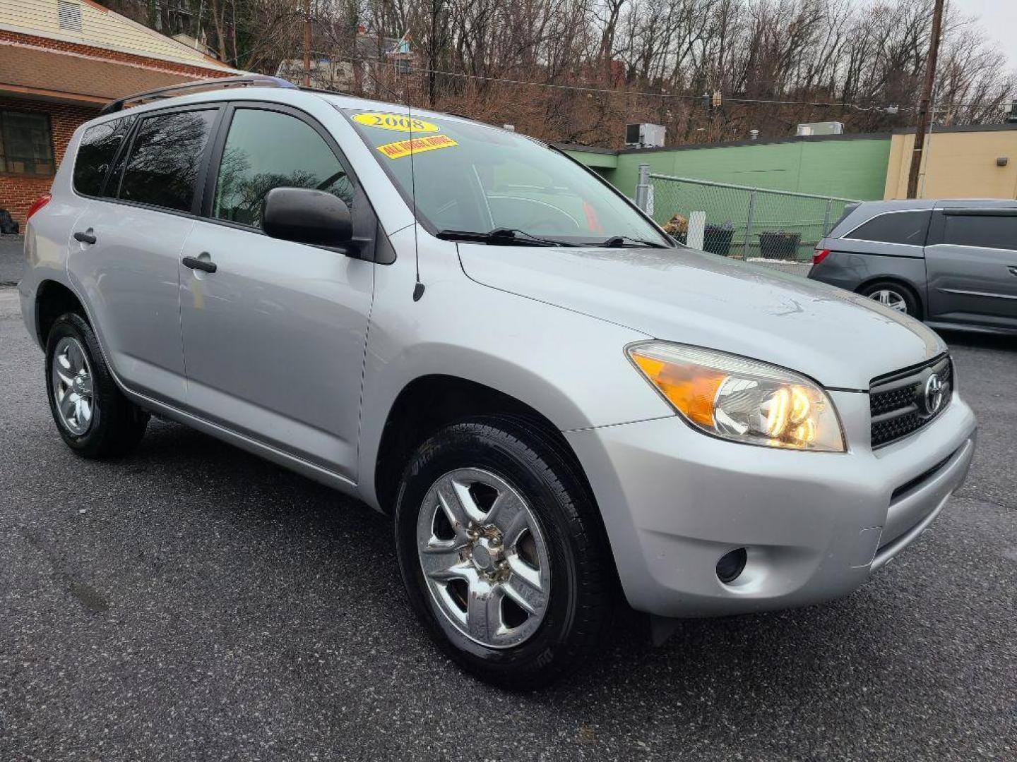 2008 SILVER TOYOTA RAV4 4WD (JTMBD35VX85) with an 2.4L engine, Automatic transmission, located at 117 North Cameron Street, Harrisburg, PA, 17101, (717) 963-8962, 40.266762, -76.875259 - WE FINANCE!!! Good Credit/ Bad Credit/ No Credit - ALL Trade-Ins Welcomed!!! ***Guaranteed Credit Approval*** APPLY ONLINE or CALL us TODAY ;) Internet Prices and Marketplace Prices are SPECIAL discounted ***CASH DEALS*** Retail Prices are higher. Please call us to discuss your cash and finan - Photo#6