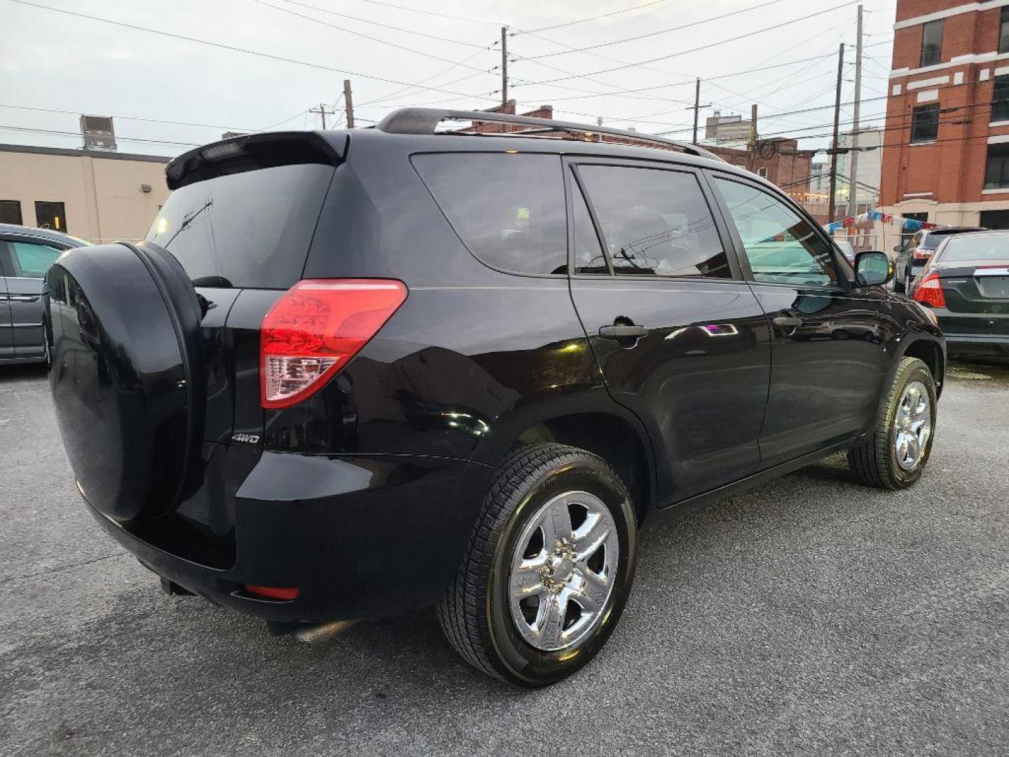 2008 BLACK TOYOTA RAV4 4WD (JTMBD33V686) with an 2.4L engine, Automatic transmission, located at 117 North Cameron Street, Harrisburg, PA, 17101, (717) 963-8962, 40.266762, -76.875259 - WE FINANCE!!! Good Credit/ Bad Credit/ No Credit - ALL Trade-Ins Welcomed!!! ***Guaranteed Credit Approval*** APPLY ONLINE or CALL us TODAY ;) Internet Prices and Marketplace Prices are SPECIAL discounted ***CASH DEALS*** Retail Prices are higher. Please call us to discuss your cash and finan - Photo#4