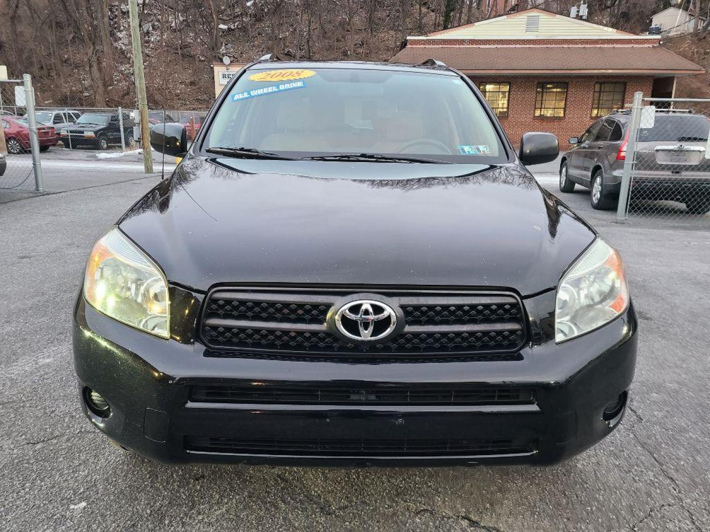 2008 BLACK TOYOTA RAV4 4WD (JTMBD33V686) with an 2.4L engine, Automatic transmission, located at 117 North Cameron Street, Harrisburg, PA, 17101, (717) 963-8962, 40.266762, -76.875259 - WE FINANCE!!! Good Credit/ Bad Credit/ No Credit - ALL Trade-Ins Welcomed!!! ***Guaranteed Credit Approval*** APPLY ONLINE or CALL us TODAY ;) Internet Prices and Marketplace Prices are SPECIAL discounted ***CASH DEALS*** Retail Prices are higher. Please call us to discuss your cash and finan - Photo#7