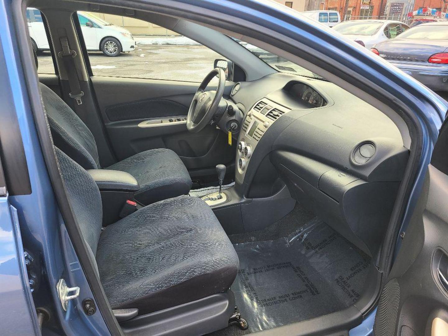 2008 BLUE TOYOTA YARIS SEDAN (JTDBT903284) with an 1.5L engine, Automatic transmission, located at 117 North Cameron Street, Harrisburg, PA, 17101, (717) 963-8962, 40.266762, -76.875259 - WE FINANCE!!! Good Credit/ Bad Credit/ No Credit - ALL Trade-Ins Welcomed!!! ***Guaranteed Credit Approval*** APPLY ONLINE or CALL us TODAY ;) Internet Prices and Marketplace Prices are SPECIAL discounted ***CASH DEALS*** Retail Prices are higher. Please call us to discuss your cash and finan - Photo#8