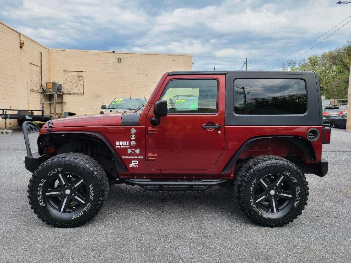 2009 BURGUN JEEP WRANGLER X (1J4FA24179L) with an 3.8L engine, 4-Speed Manual transmission, located at 117 North Cameron Street, Harrisburg, PA, 17101, (717) 963-8962, 40.266762, -76.875259 - WE FINANCE!!! Good Credit/ Bad Credit/ No Credit - ALL Trade-Ins Welcomed!!! ***Guaranteed Credit Approval*** APPLY ONLINE or CALL us TODAY ;) Internet Prices and Marketplace Prices are SPECIAL discounted ***CASH DEALS*** Retail Prices are higher. Please call us to discuss your cash and finan - Photo#1