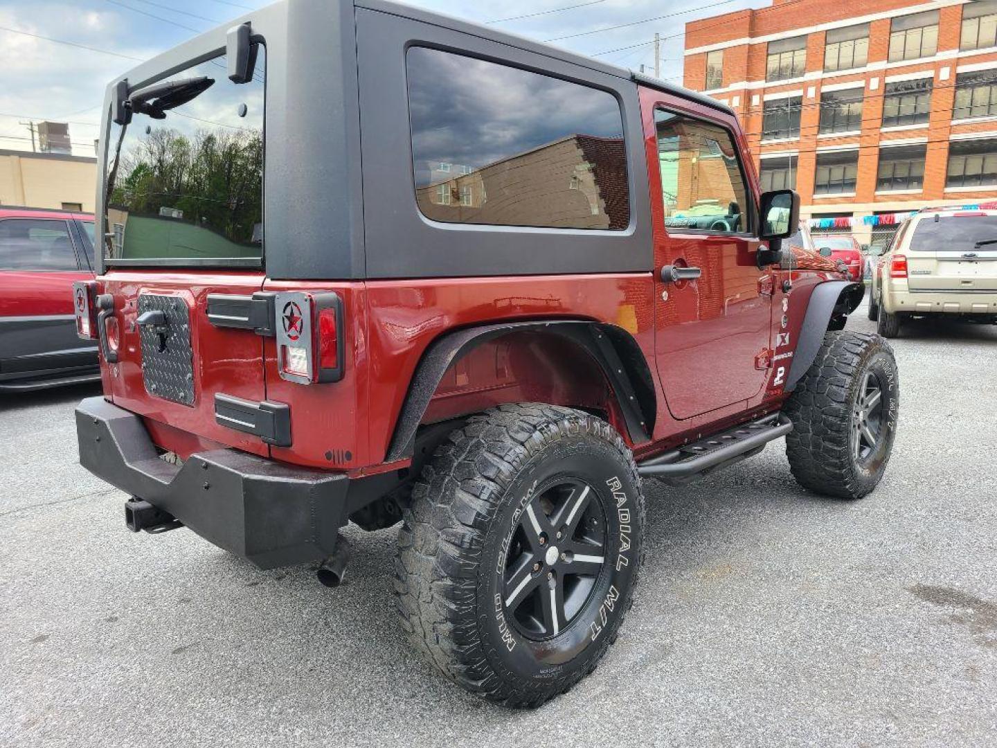 2009 BURGUN JEEP WRANGLER X (1J4FA24179L) with an 3.8L engine, 4-Speed Manual transmission, located at 117 North Cameron Street, Harrisburg, PA, 17101, (717) 963-8962, 40.266762, -76.875259 - WE FINANCE!!! Good Credit/ Bad Credit/ No Credit - ALL Trade-Ins Welcomed!!! ***Guaranteed Credit Approval*** APPLY ONLINE or CALL us TODAY ;) Internet Prices and Marketplace Prices are SPECIAL discounted ***CASH DEALS*** Retail Prices are higher. Please call us to discuss your cash and finan - Photo#4