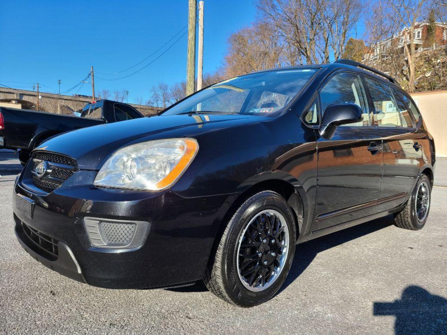 2009 BLACK KIA RONDO BASE (KNAFG528097) with an 2.4L engine, Automatic transmission, located at 7981 Paxton Street, Harrisburg, PA, 17111, (717) 561-2926, 40.261490, -76.749229 - WE FINANCE!!! Good Credit/ Bad Credit/ No Credit - ALL Trade-Ins Welcomed!!! ***Guaranteed Credit Approval*** APPLY ONLINE or CALL us TODAY ;) Internet Prices and Marketplace Prices are SPECIAL discounted ***CASH DEALS*** Retail Prices are higher. Please call us to discuss your cash and finan - Photo#0