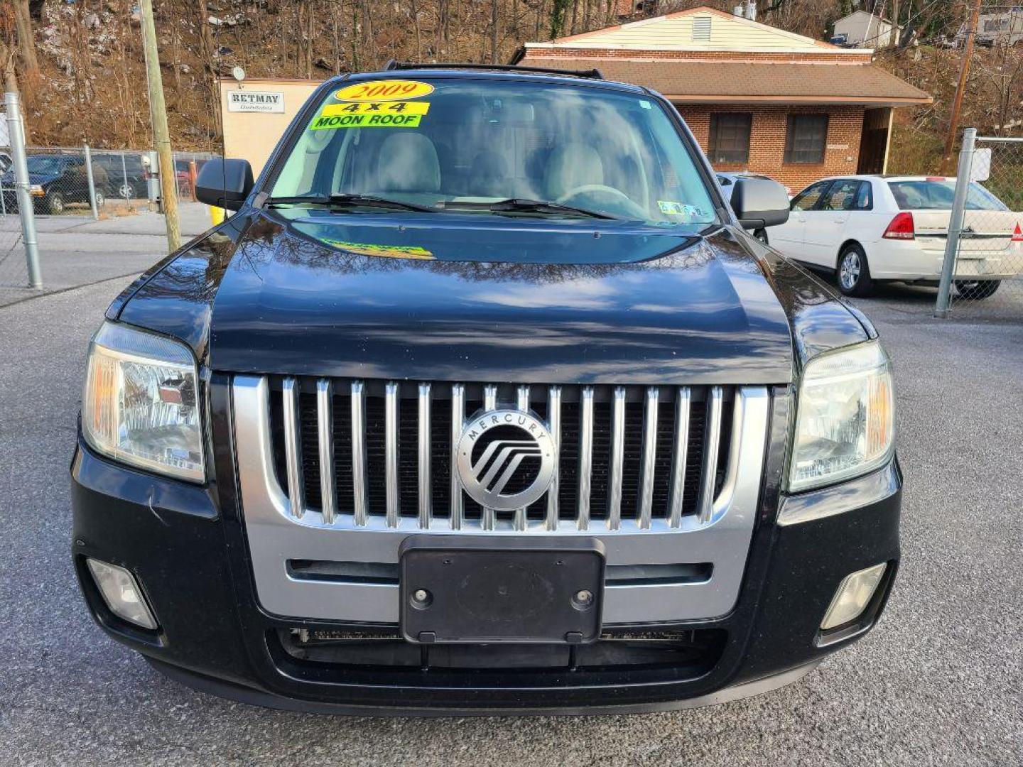 2009 BLACK MERCURY MARINER (4M2CU91729K) with an 2.5L engine, Automatic transmission, located at 117 North Cameron Street, Harrisburg, PA, 17101, (717) 963-8962, 40.266762, -76.875259 - WE FINANCE!!! Good Credit/ Bad Credit/ No Credit - ALL Trade-Ins Welcomed!!! ***Guaranteed Credit Approval*** APPLY ONLINE or CALL us TODAY ;) Internet Prices and Marketplace Prices are SPECIAL discounted ***CASH DEALS*** Retail Prices are higher. Please call us to discuss your cash and finan - Photo#7