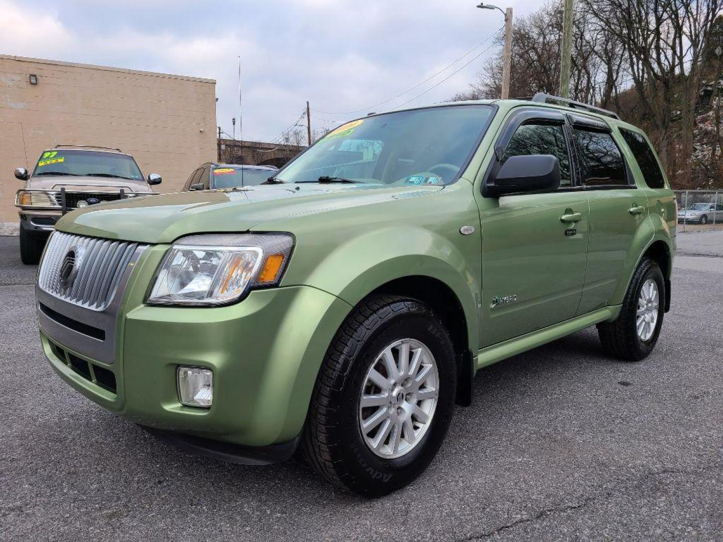 2009 GREEN MERCURY MARINER HYBRID (4M2CU29379K) with an 2.5L engine, Continuously Variable transmission, located at 7981 Paxton Street, Harrisburg, PA, 17111, (717) 561-2926, 40.261490, -76.749229 - WE FINANCE!!! Good Credit/ Bad Credit/ No Credit - ALL Trade-Ins Welcomed!!! ***Guaranteed Credit Approval*** APPLY ONLINE or CALL us TODAY ;) Internet Prices and Marketplace Prices are SPECIAL discounted ***CASH DEALS*** Retail Prices are higher. Please call us to discuss your cash and finan - Photo#0