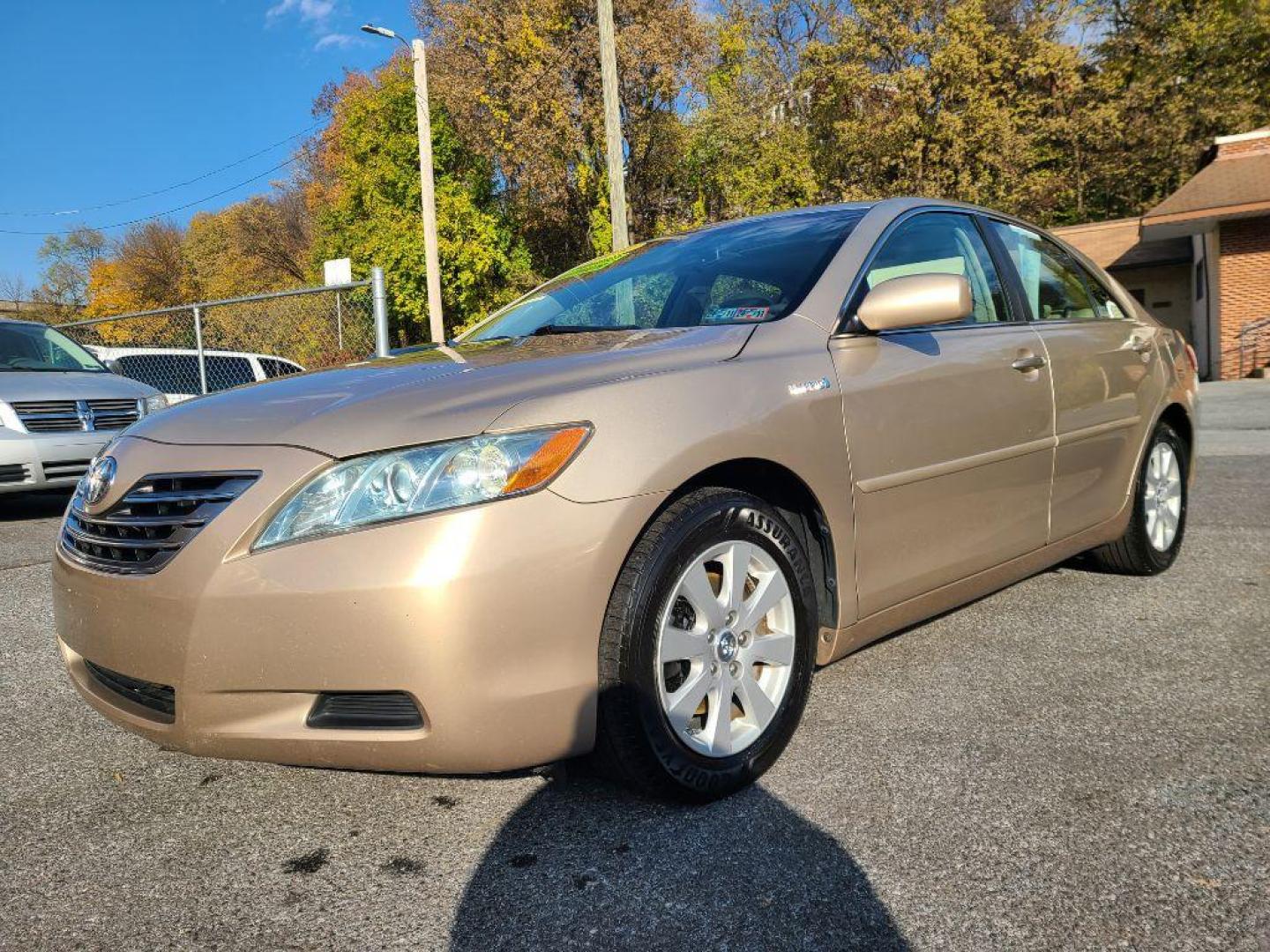 2009 GOLD TOYOTA CAMRY HYBRID (4T1BB46K89U) with an 2.4L engine, Continuously Variable transmission, located at 7981 Paxton Street, Harrisburg, PA, 17111, (717) 561-2926, 40.261490, -76.749229 - WE FINANCE!!! Good Credit/ Bad Credit/ No Credit - ALL Trade-Ins Welcomed!!! ***Guaranteed Credit Approval*** APPLY ONLINE or CALL us TODAY ;) Internet Prices and Marketplace Prices are SPECIAL discounted ***CASH DEALS*** Retail Prices are higher. Please call us to discuss your cash and finan - Photo#0