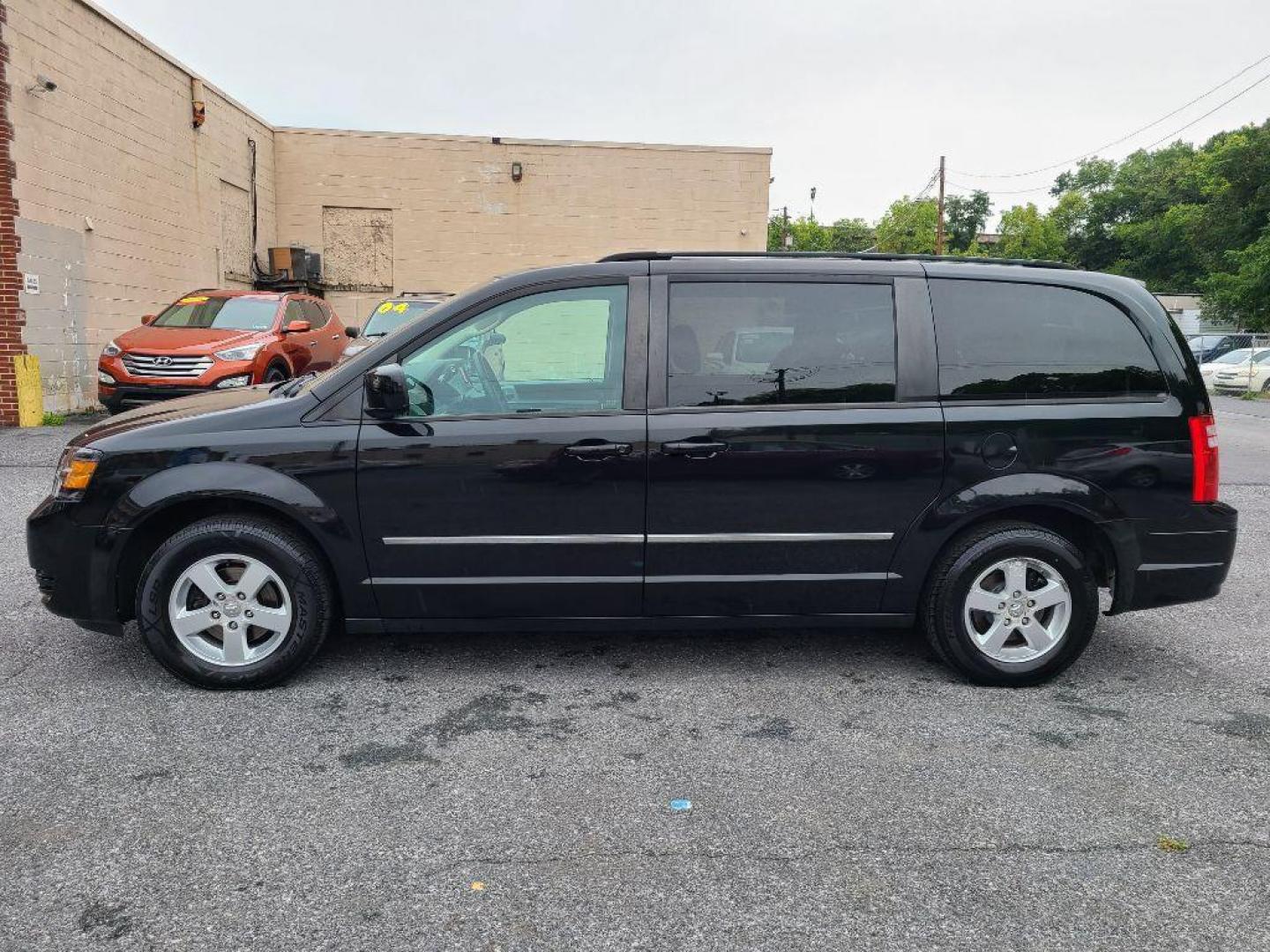 2010 BLACK DODGE GRAND CARAVAN SXT (2D4RN5DX6AR) with an 4.0L engine, Automatic transmission, located at 117 North Cameron Street, Harrisburg, PA, 17101, (717) 963-8962, 40.266762, -76.875259 - WE FINANCE!!! Good Credit/ Bad Credit/ No Credit - ALL Trade-Ins Welcomed!!! ***Guaranteed Credit Approval*** APPLY ONLINE or CALL us TODAY ;) Internet Prices and Marketplace Prices are SPECIAL discounted ***CASH DEALS*** Retail Prices are higher. Please call us to discuss your cash and finan - Photo#1