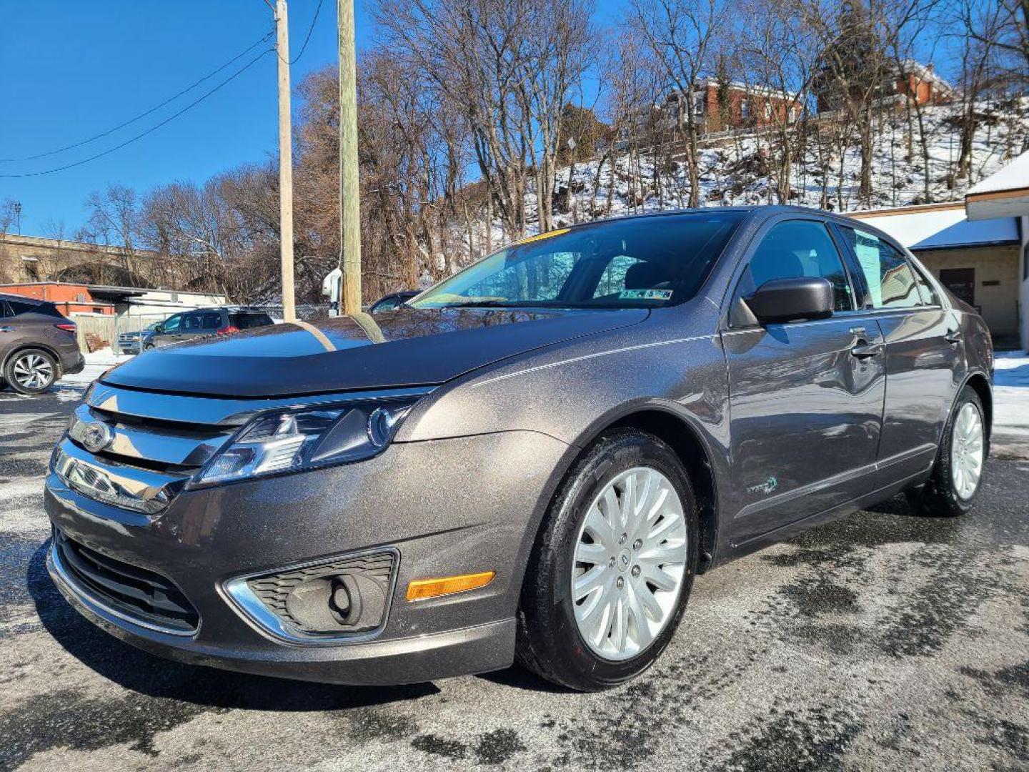 2010 GREY FORD FUSION HYBRID (3FADP0L38AR) with an 2.5L engine, Continuously Variable transmission, located at 117 North Cameron Street, Harrisburg, PA, 17101, (717) 963-8962, 40.266762, -76.875259 - WE FINANCE!!! Good Credit/ Bad Credit/ No Credit - ALL Trade-Ins Welcomed!!! ***Guaranteed Credit Approval*** APPLY ONLINE or CALL us TODAY ;) Internet Prices and Marketplace Prices are SPECIAL discounted ***CASH DEALS*** Retail Prices are higher. Please call us to discuss your cash and finan - Photo#0