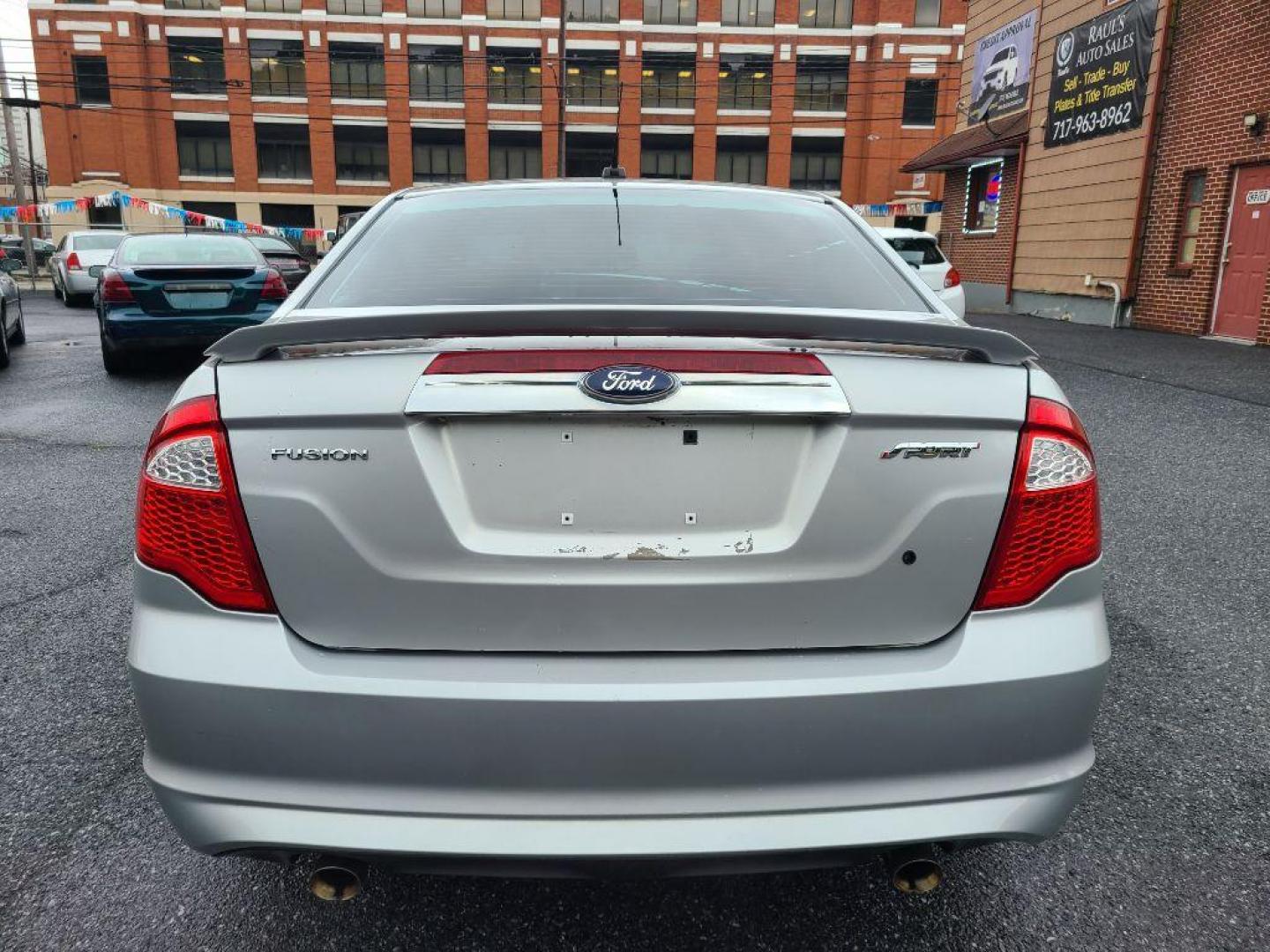 2010 SILVER FORD FUSION SPORT (3FAHP0KC6AR) with an 3.5L engine, Automatic transmission, located at 7981 Paxton Street, Harrisburg, PA, 17111, (717) 561-2926, 40.261490, -76.749229 - WE FINANCE!!! Good Credit/ Bad Credit/ No Credit - ALL Trade-Ins Welcomed!!! ***Guaranteed Credit Approval*** APPLY ONLINE or CALL us TODAY ;) Internet Prices and Marketplace Prices are SPECIAL discounted ***CASH DEALS*** Retail Prices are higher. Please call us to discuss your cash and finan - Photo#3