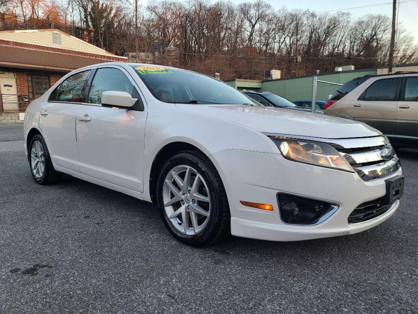 2010 WHITE FORD FUSION SEL (3FAHP0JA2AR) with an 2.5L engine, Automatic transmission, located at 117 North Cameron Street, Harrisburg, PA, 17101, (717) 963-8962, 40.266762, -76.875259 - WE FINANCE!!! Good Credit/ Bad Credit/ No Credit - ALL Trade-Ins Welcomed!!! ***Guaranteed Credit Approval*** APPLY ONLINE or CALL us TODAY ;) Internet Prices and Marketplace Prices are SPECIAL discounted ***CASH DEALS*** Retail Prices are higher. Please call us to discuss your cash and finan - Photo#6