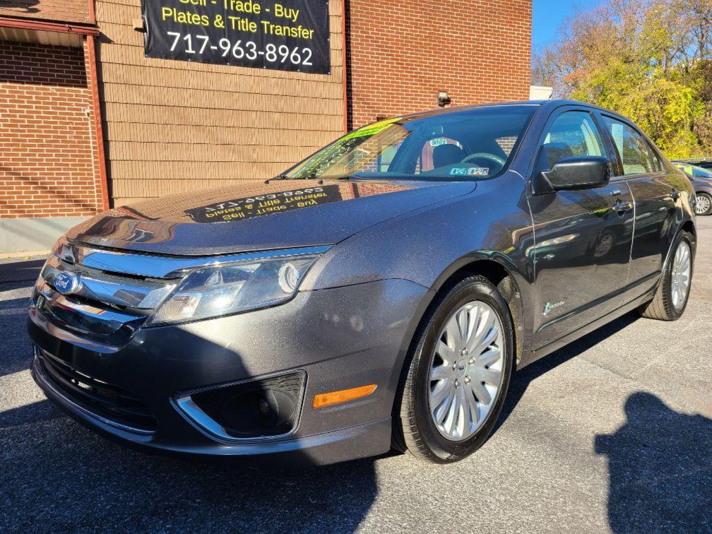 2010 GREEN FORD FUSION SE (3FAHP0HAXAR) with an 2.5L engine, Automatic transmission, located at 7981 Paxton Street, Harrisburg, PA, 17111, (717) 561-2926, 40.261490, -76.749229 - WE FINANCE!!! Good Credit/ Bad Credit/ No Credit - ALL Trade-Ins Welcomed!!! ***Guaranteed Credit Approval*** APPLY ONLINE or CALL us TODAY ;) Internet Prices and Marketplace Prices are SPECIAL discounted ***CASH DEALS*** Retail Prices are higher. Please call us to discuss your cash and finan - Photo#0