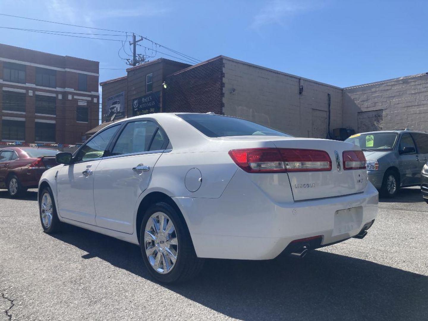 2010 WHITE LINCOLN MKZ SEDAN (3LNHL2GC0AR) with an 3.5L engine, Automatic transmission, located at 117 North Cameron Street, Harrisburg, PA, 17101, (717) 963-8962, 40.266762, -76.875259 - WE FINANCE!!! Good Credit/ Bad Credit/ No Credit - ALL Trade-Ins Welcomed!!! ***Guaranteed Credit Approval*** APPLY ONLINE or CALL us TODAY ;) Internet Prices and Marketplace Prices are SPECIAL discounted ***CASH DEALS*** Retail Prices are higher. Please call us to discuss your cash and finan - Photo#2