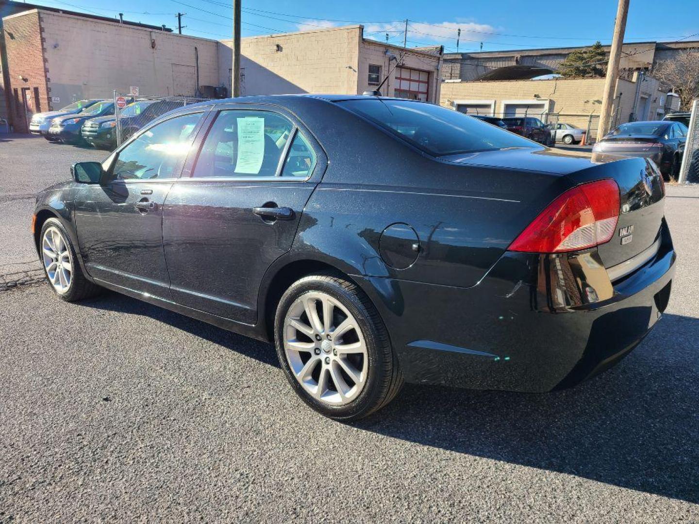 2010 BLACK MERCURY MILAN PREMIER (3MEHM0JA3AR) with an 2.5L engine, Automatic transmission, located at 117 North Cameron Street, Harrisburg, PA, 17101, (717) 963-8962, 40.266762, -76.875259 - WE FINANCE!!! Good Credit/ Bad Credit/ No Credit - ALL Trade-Ins Welcomed!!! ***Guaranteed Credit Approval*** APPLY ONLINE or CALL us TODAY ;) Internet Prices and Marketplace Prices are SPECIAL discounted ***CASH DEALS*** Retail Prices are higher. Please call us to discuss your cash and finan - Photo#6