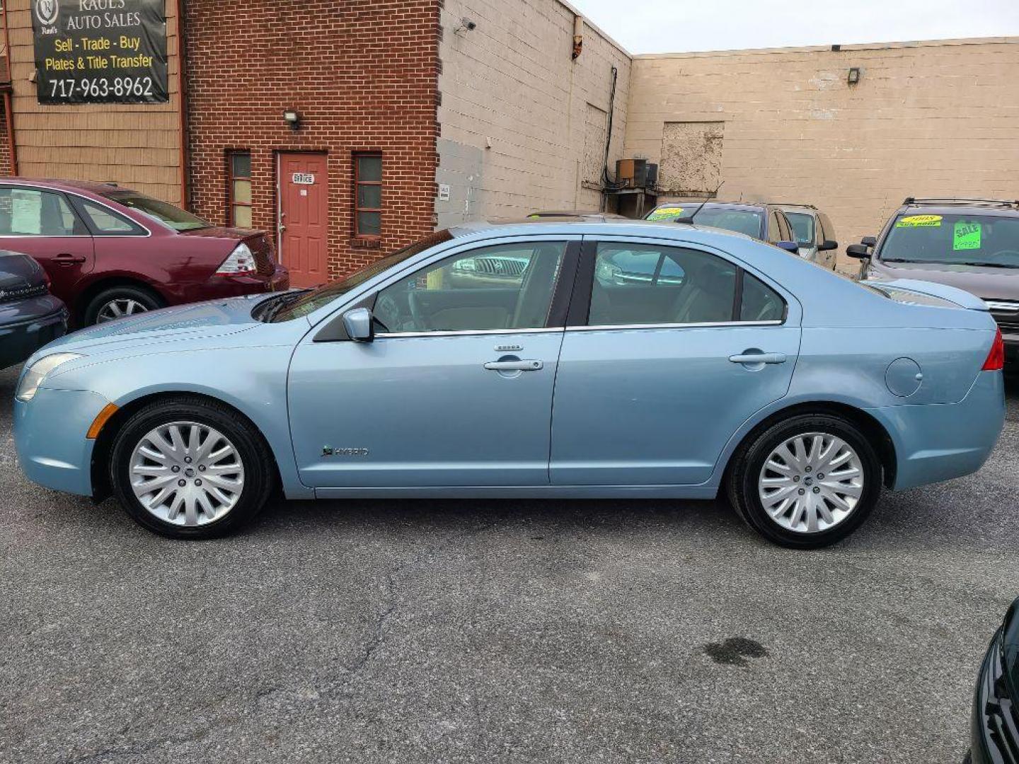 2010 BLUE MERCURY MILAN HYBRID (3MEDM0L39AR) with an 2.5L engine, Continuously Variable transmission, located at 117 North Cameron Street, Harrisburg, PA, 17101, (717) 963-8962, 40.266762, -76.875259 - WE FINANCE!!! Good Credit/ Bad Credit/ No Credit - ALL Trade-Ins Welcomed!!! ***Guaranteed Credit Approval*** APPLY ONLINE or CALL us TODAY ;) Internet Prices and Marketplace Prices are SPECIAL discounted ***CASH DEALS*** Retail Prices are higher. Please call us to discuss your cash and finan - Photo#1