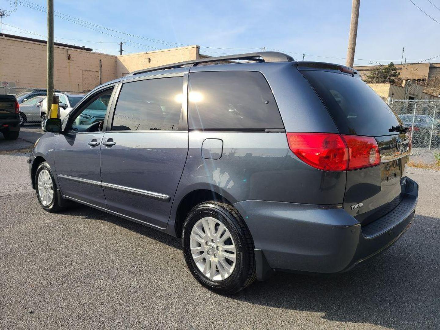 2010 GRAY TOYOTA SIENNA XLE (5TDDK4CC1AS) with an 3.5L engine, Automatic transmission, located at 117 North Cameron Street, Harrisburg, PA, 17101, (717) 963-8962, 40.266762, -76.875259 - WE FINANCE!!! Good Credit/ Bad Credit/ No Credit - ALL Trade-Ins Welcomed!!! ***Guaranteed Credit Approval*** APPLY ONLINE or CALL us TODAY ;) Internet Prices and Marketplace Prices are SPECIAL discounted ***CASH DEALS*** Retail Prices are higher. Please call us to discuss your cash and finan - Photo#2