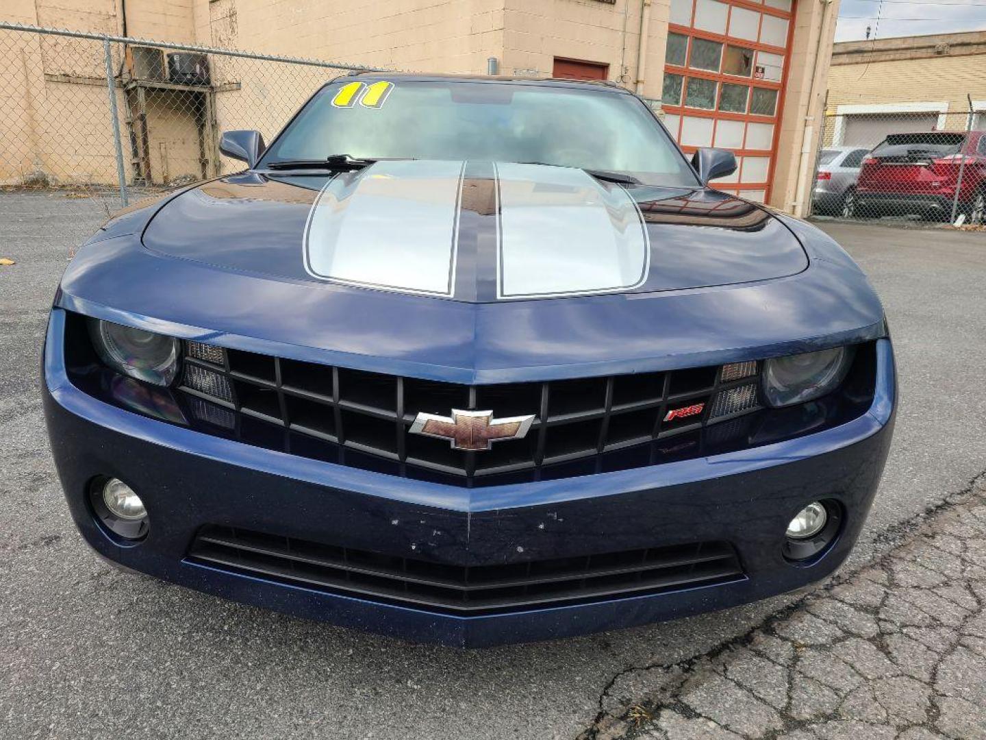 2011 BLUE CHEVROLET CAMARO RS (2G1FF1ED4B9) with an 3.6L engine, 6-Speed Manual transmission, located at 117 North Cameron Street, Harrisburg, PA, 17101, (717) 963-8962, 40.266762, -76.875259 - WE FINANCE!!! Good Credit/ Bad Credit/ No Credit - ALL Trade-Ins Welcomed!!! ***Guaranteed Credit Approval*** APPLY ONLINE or CALL us TODAY ;) Internet Prices and Marketplace Prices are SPECIAL discounted ***CASH DEALS*** Retail Prices are higher. Please call us to discuss your cash and finan - Photo#7