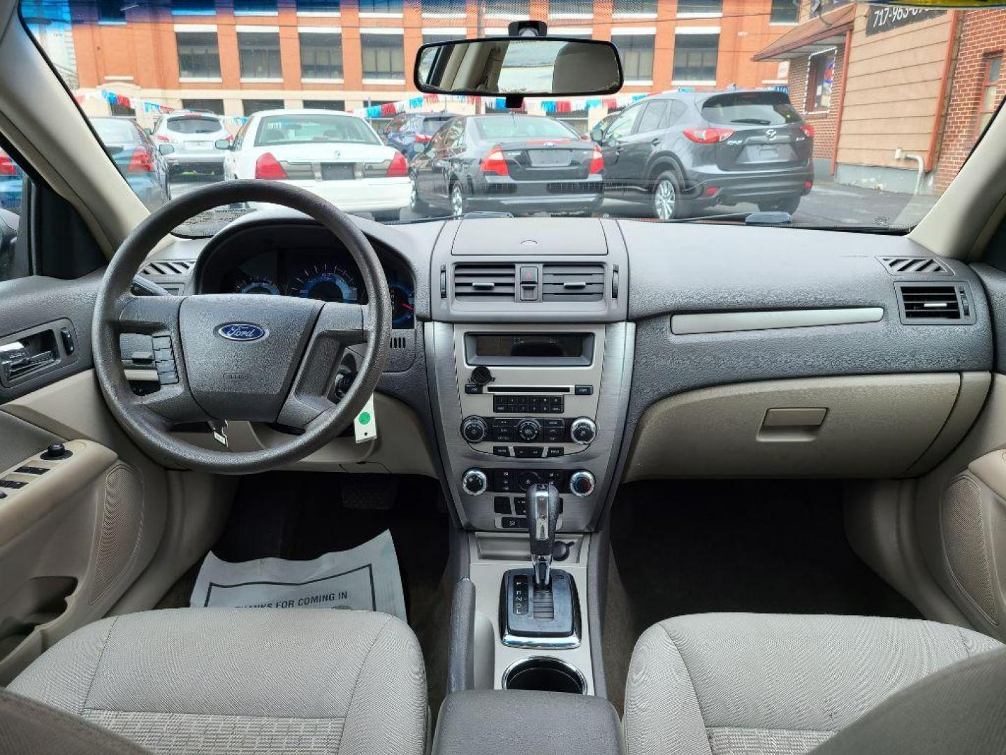 2011 BLACK FORD FUSION S (3FAHP0GAXBR) with an 2.5L engine, Automatic transmission, located at 117 North Cameron Street, Harrisburg, PA, 17101, (717) 963-8962, 40.266762, -76.875259 - WE FINANCE!!! Good Credit/ Bad Credit/ No Credit - ALL Trade-Ins Welcomed!!! ***Guaranteed Credit Approval*** APPLY ONLINE or CALL us TODAY ;) Internet Prices and Marketplace Prices are SPECIAL discounted ***CASH DEALS*** Retail Prices are higher. Please call us to discuss your cash and finan - Photo#9