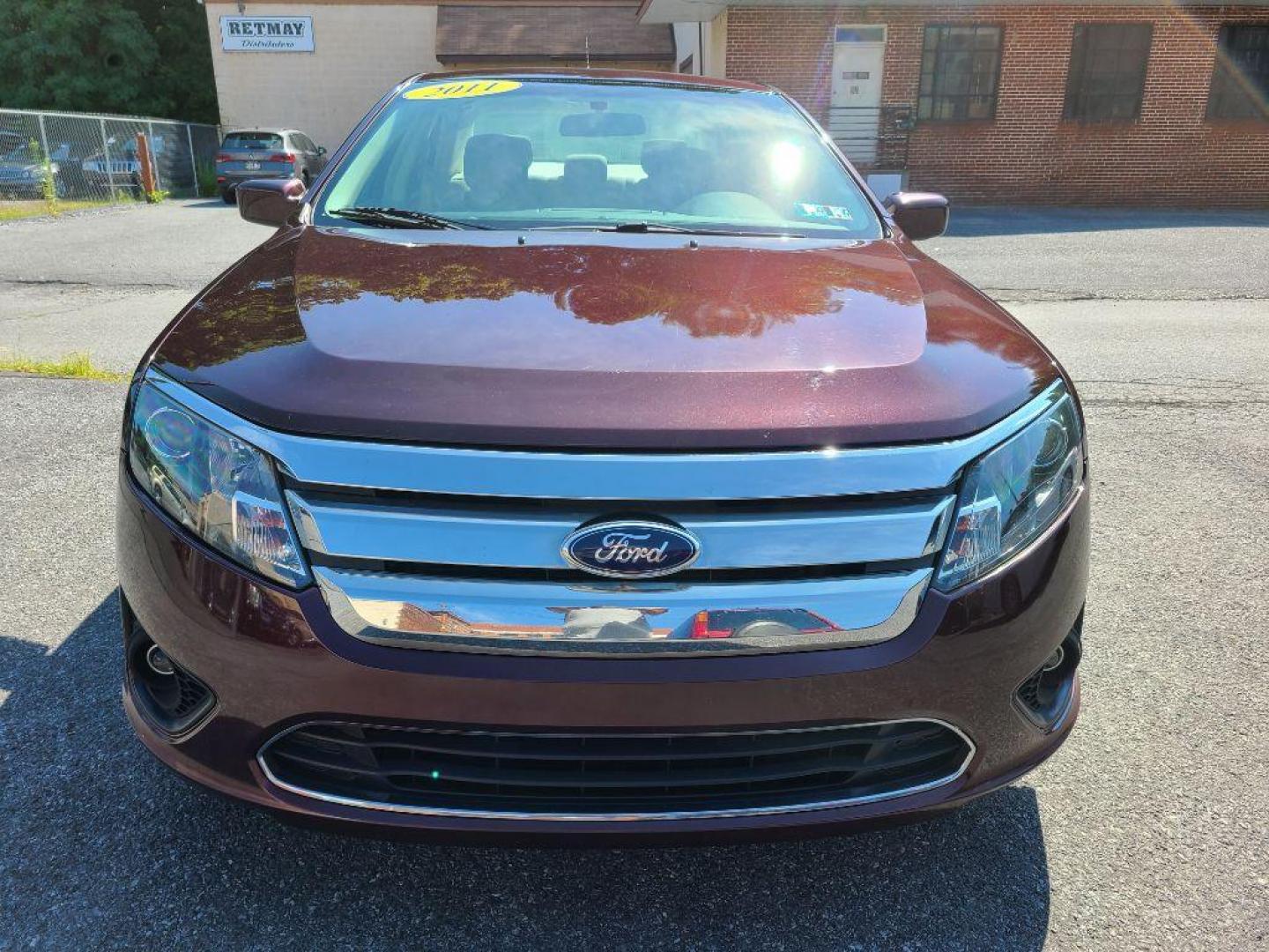 2011 BURGAN FORD FUSION SE (3FAHP0HAXBR) with an 2.5L engine, Automatic transmission, located at 7981 Paxton Street, Harrisburg, PA, 17111, (717) 561-2926, 40.261490, -76.749229 - WE FINANCE!!! Good Credit/ Bad Credit/ No Credit - ALL Trade-Ins Welcomed!!! ***Guaranteed Credit Approval*** APPLY ONLINE or CALL us TODAY ;) Internet Prices and Marketplace Prices are SPECIAL discounted ***CASH DEALS*** Retail Prices are higher. Please call us to discuss your cash and finan - Photo#7