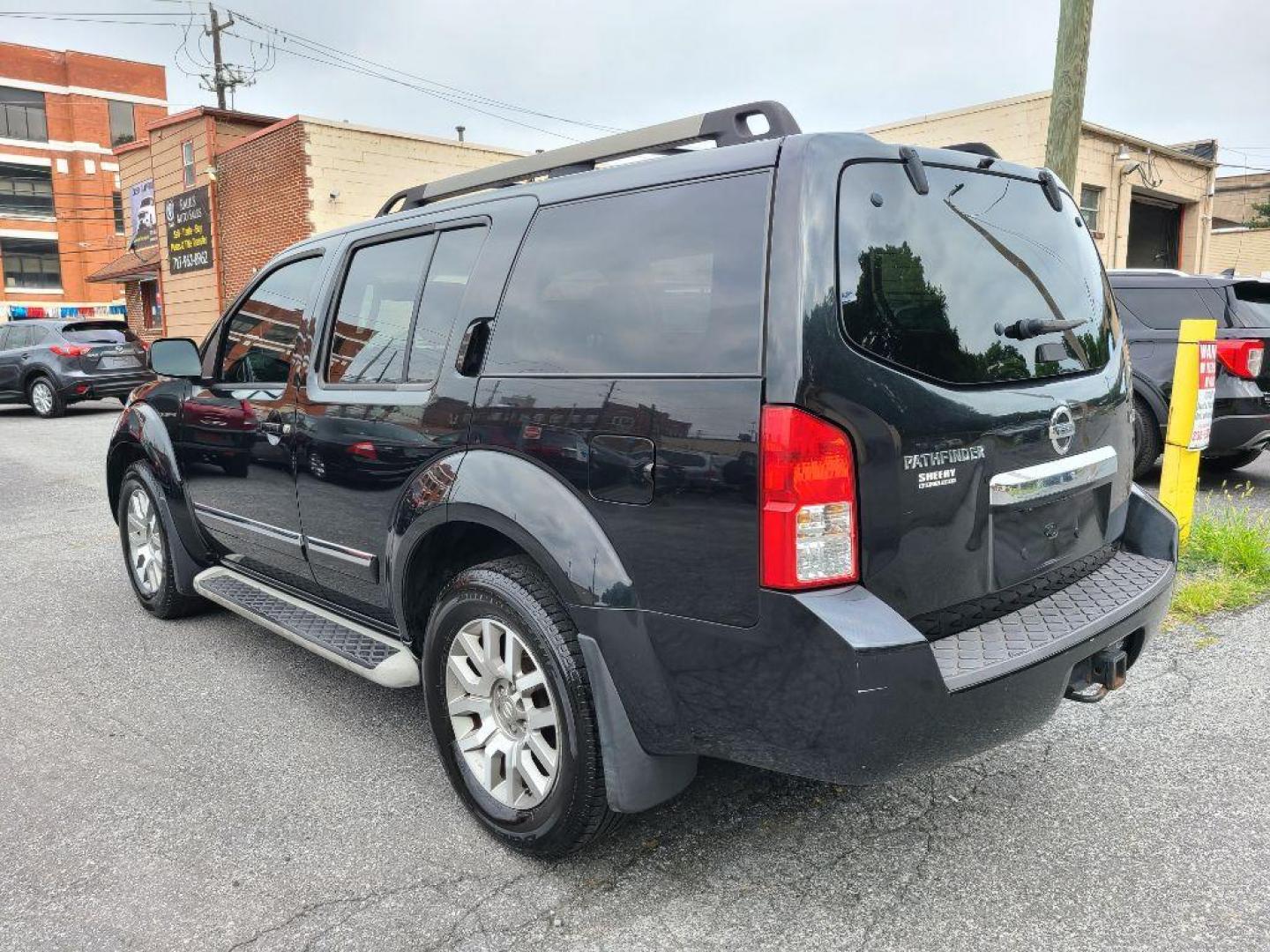 2011 BLACK NISSAN PATHFINDER S (5N1AR1NB0BC) with an 4.0L engine, Automatic transmission, located at 117 North Cameron Street, Harrisburg, PA, 17101, (717) 963-8962, 40.266762, -76.875259 - WE FINANCE!!! Good Credit/ Bad Credit/ No Credit - ALL Trade-Ins Welcomed!!! ***Guaranteed Credit Approval*** APPLY ONLINE or CALL us TODAY ;) Internet Prices and Marketplace Prices are SPECIAL discounted ***CASH DEALS*** Retail Prices are higher. Please call us to discuss your cash and finan - Photo#2