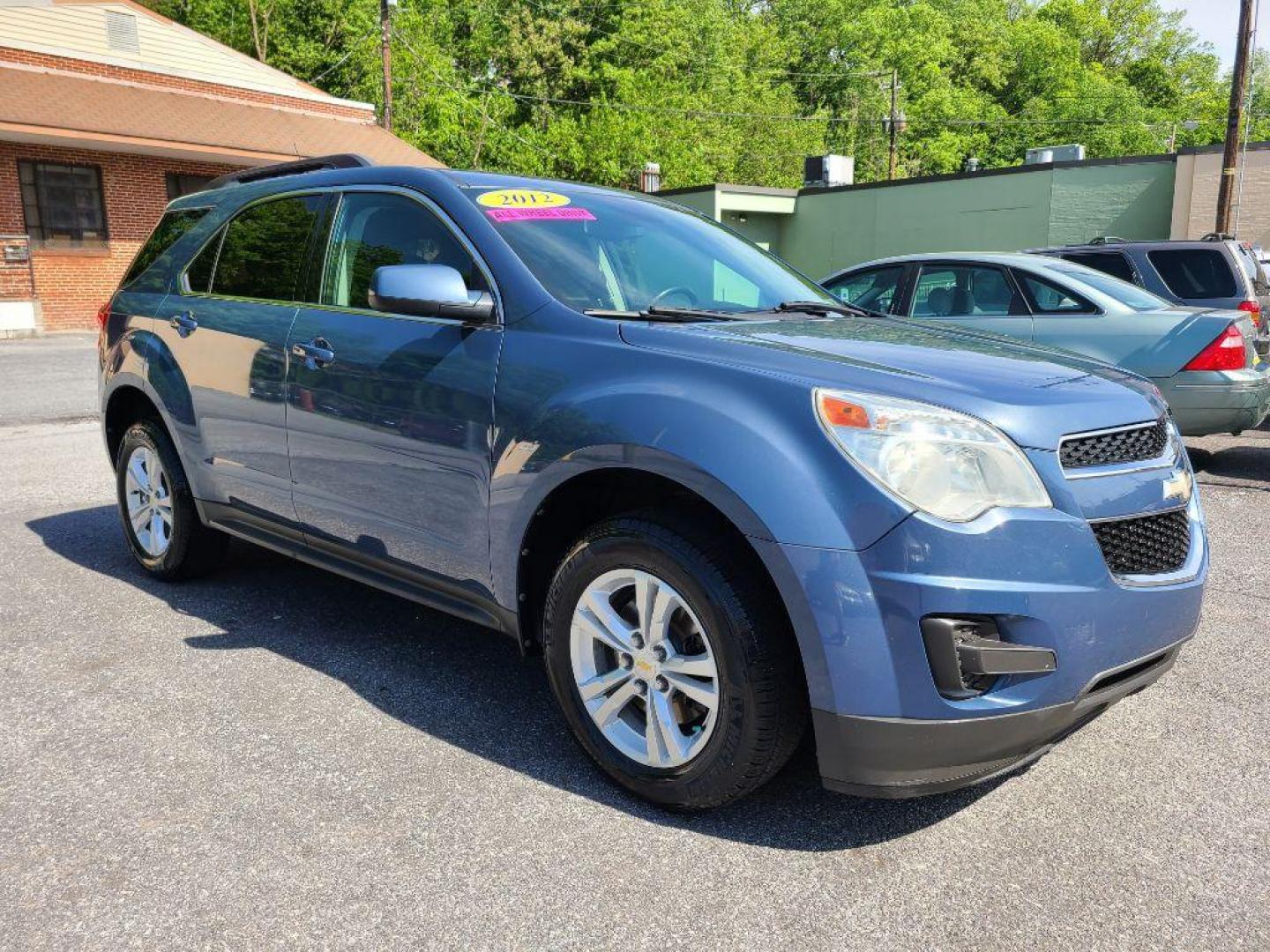 2012 BLUE CHEVROLET EQUINOX LT (2GNFLEEK7C6) with an 2.4L engine, Automatic transmission, located at 7981 Paxton Street, Harrisburg, PA, 17111, (717) 561-2926, 40.261490, -76.749229 - WE FINANCE!!! Good Credit/ Bad Credit/ No Credit - ALL Trade-Ins Welcomed!!! ***Guaranteed Credit Approval*** APPLY ONLINE or CALL us TODAY ;) Internet Prices and Marketplace Prices are SPECIAL discounted ***CASH DEALS*** Retail Prices are higher. Please call us to discuss your cash and finan - Photo#6