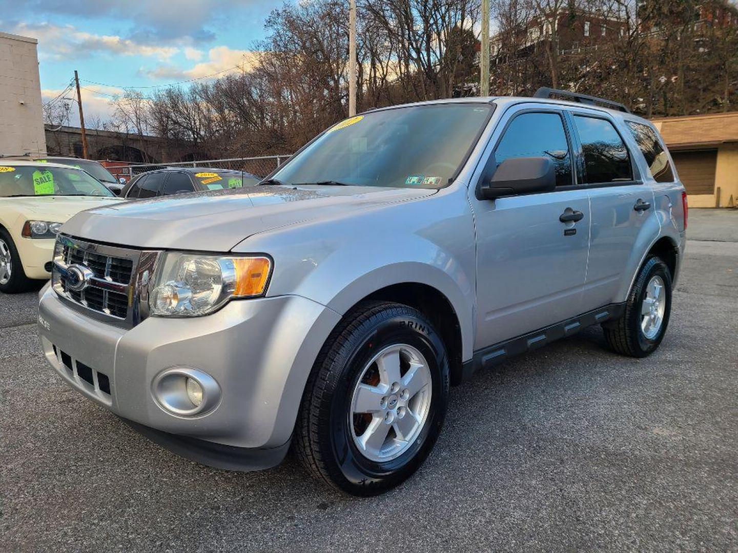 2012 SILVER FORD ESCAPE XLT (1FMCU0DG4CK) with an 3.0L engine, Automatic transmission, located at 117 North Cameron Street, Harrisburg, PA, 17101, (717) 963-8962, 40.266762, -76.875259 - WE FINANCE!!! Good Credit/ Bad Credit/ No Credit - ALL Trade-Ins Welcomed!!! ***Guaranteed Credit Approval*** APPLY ONLINE or CALL us TODAY ;) Internet Prices and Marketplace Prices are SPECIAL discounted ***CASH DEALS*** Retail Prices are higher. Please call us to discuss your cash and finan - Photo#0