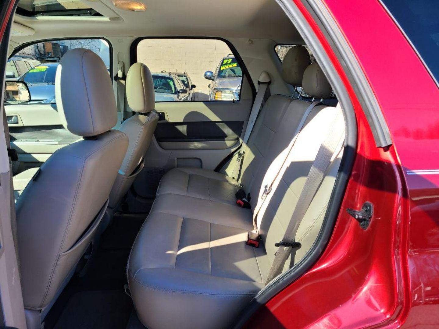 2012 RED FORD ESCAPE XLT (1FMCU0D74CK) with an 2.5L engine, Automatic transmission, located at 7981 Paxton Street, Harrisburg, PA, 17111, (717) 561-2926, 40.261490, -76.749229 - WE FINANCE!!! Good Credit/ Bad Credit/ No Credit - ALL Trade-Ins Welcomed!!! ***Guaranteed Credit Approval*** APPLY ONLINE or CALL us TODAY ;) Internet Prices and Marketplace Prices are SPECIAL discounted ***CASH DEALS*** Retail Prices are higher. Please call us to discuss your cash and finan - Photo#12