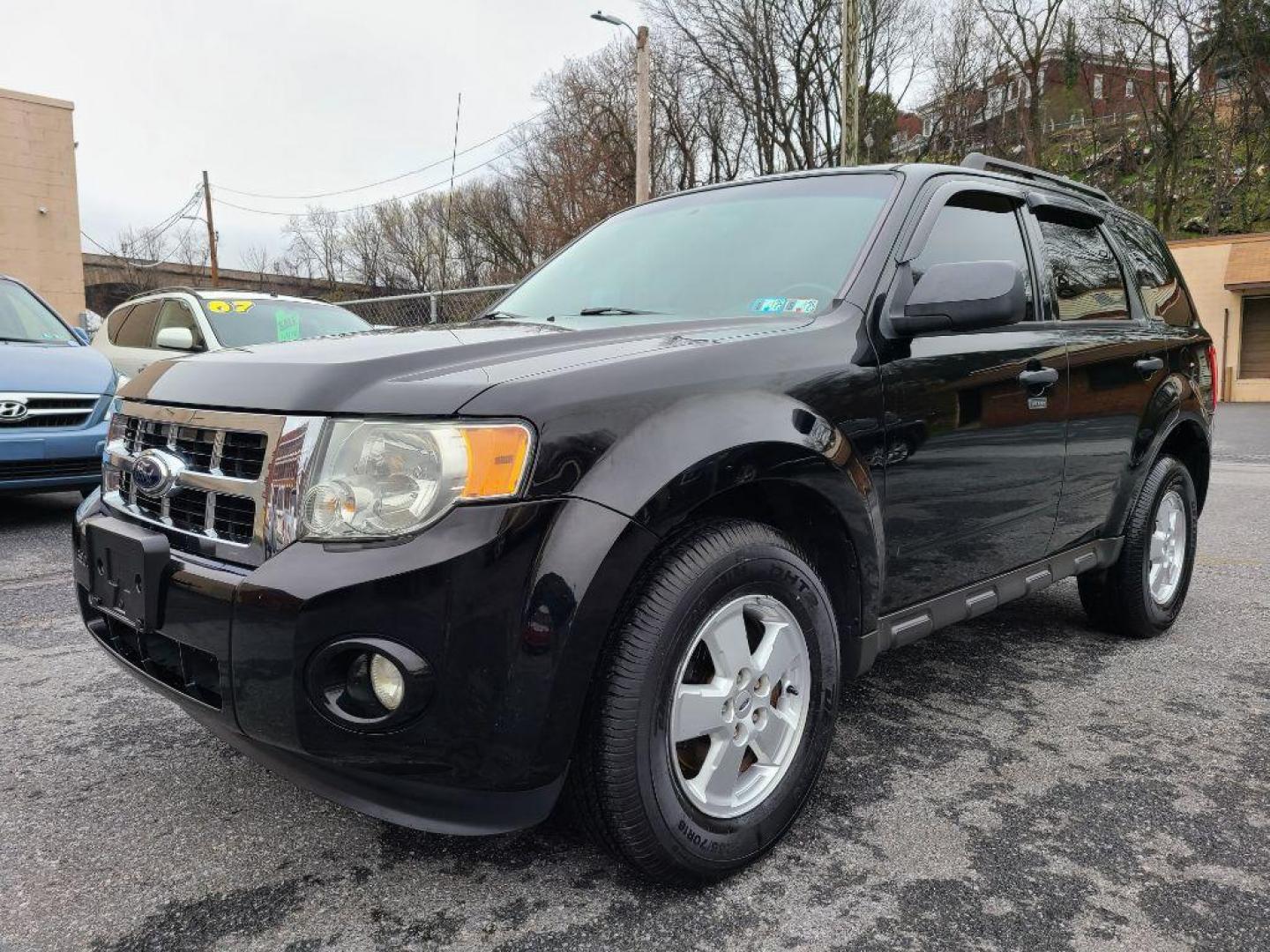 2012 BLACK FORD ESCAPE XLT (1FMCU9D74CK) with an 2.5L engine, Automatic transmission, located at 117 North Cameron Street, Harrisburg, PA, 17101, (717) 963-8962, 40.266762, -76.875259 - WE FINANCE!!! Good Credit/ Bad Credit/ No Credit - ALL Trade-Ins Welcomed!!! ***Guaranteed Credit Approval*** APPLY ONLINE or CALL us TODAY ;) Internet Prices and Marketplace Prices are SPECIAL discounted ***CASH DEALS*** Retail Prices are higher. Please call us to discuss your cash and finan - Photo#0