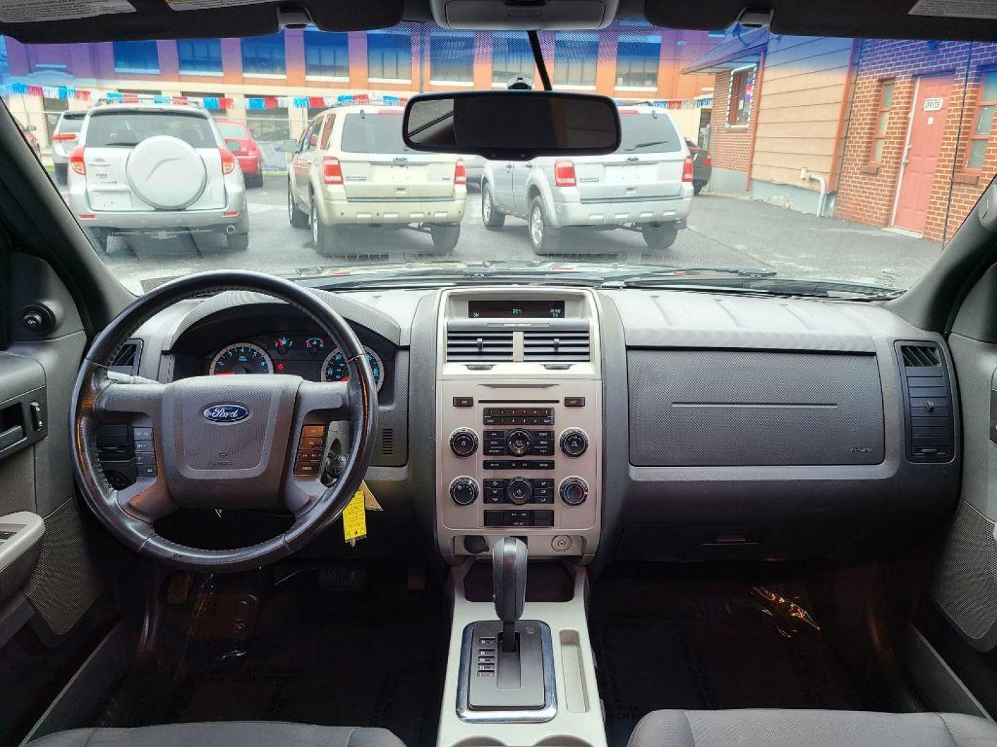 2012 BLACK FORD ESCAPE XLT (1FMCU9D74CK) with an 2.5L engine, Automatic transmission, located at 117 North Cameron Street, Harrisburg, PA, 17101, (717) 963-8962, 40.266762, -76.875259 - WE FINANCE!!! Good Credit/ Bad Credit/ No Credit - ALL Trade-Ins Welcomed!!! ***Guaranteed Credit Approval*** APPLY ONLINE or CALL us TODAY ;) Internet Prices and Marketplace Prices are SPECIAL discounted ***CASH DEALS*** Retail Prices are higher. Please call us to discuss your cash and finan - Photo#9