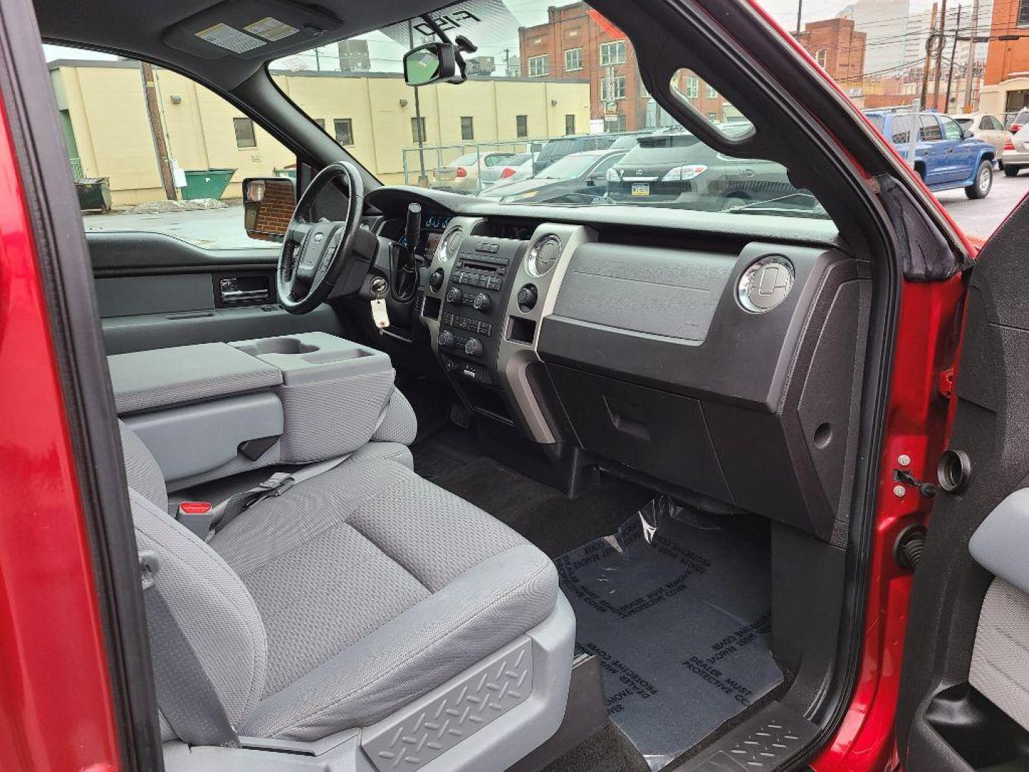 2012 RED FORD F150 XLT (1FTNF1ET9CK) with an 3.5L engine, Automatic transmission, located at 7981 Paxton Street, Harrisburg, PA, 17111, (717) 561-2926, 40.261490, -76.749229 - WE FINANCE!!! Good Credit/ Bad Credit/ No Credit - ALL Trade-Ins Welcomed!!! ***Guaranteed Credit Approval*** APPLY ONLINE or CALL us TODAY ;) Internet Prices and Marketplace Prices are SPECIAL discounted ***CASH DEALS*** Retail Prices are higher. Please call us to discuss your cash and finan - Photo#10